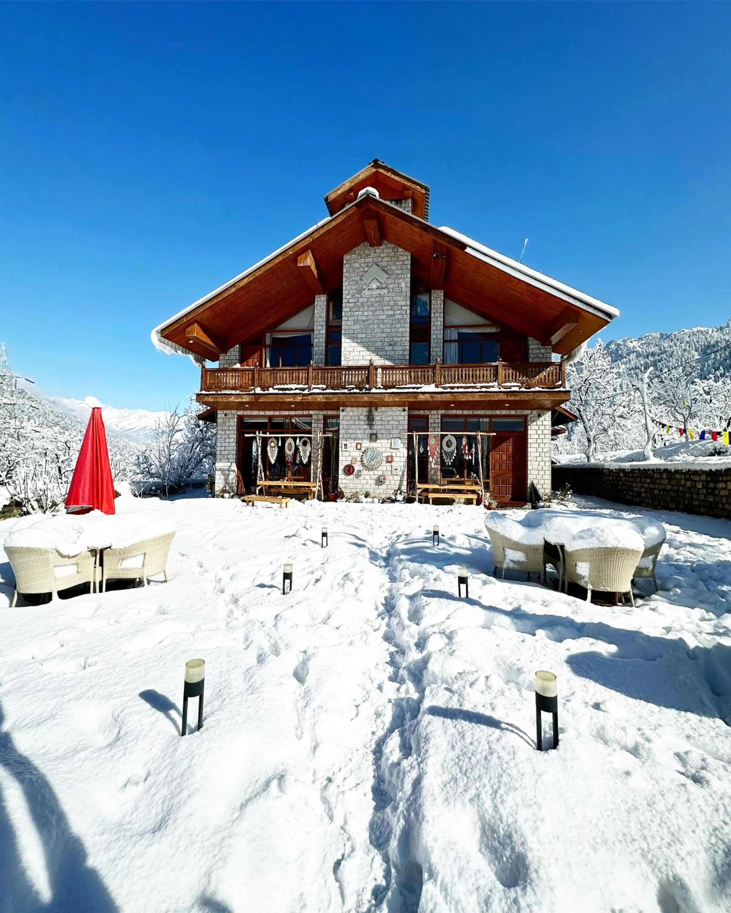 Winter in Amarys Boutique Stays Manali