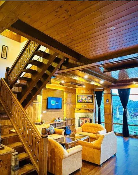 Living room in Amarys Boutique Stays Manali
