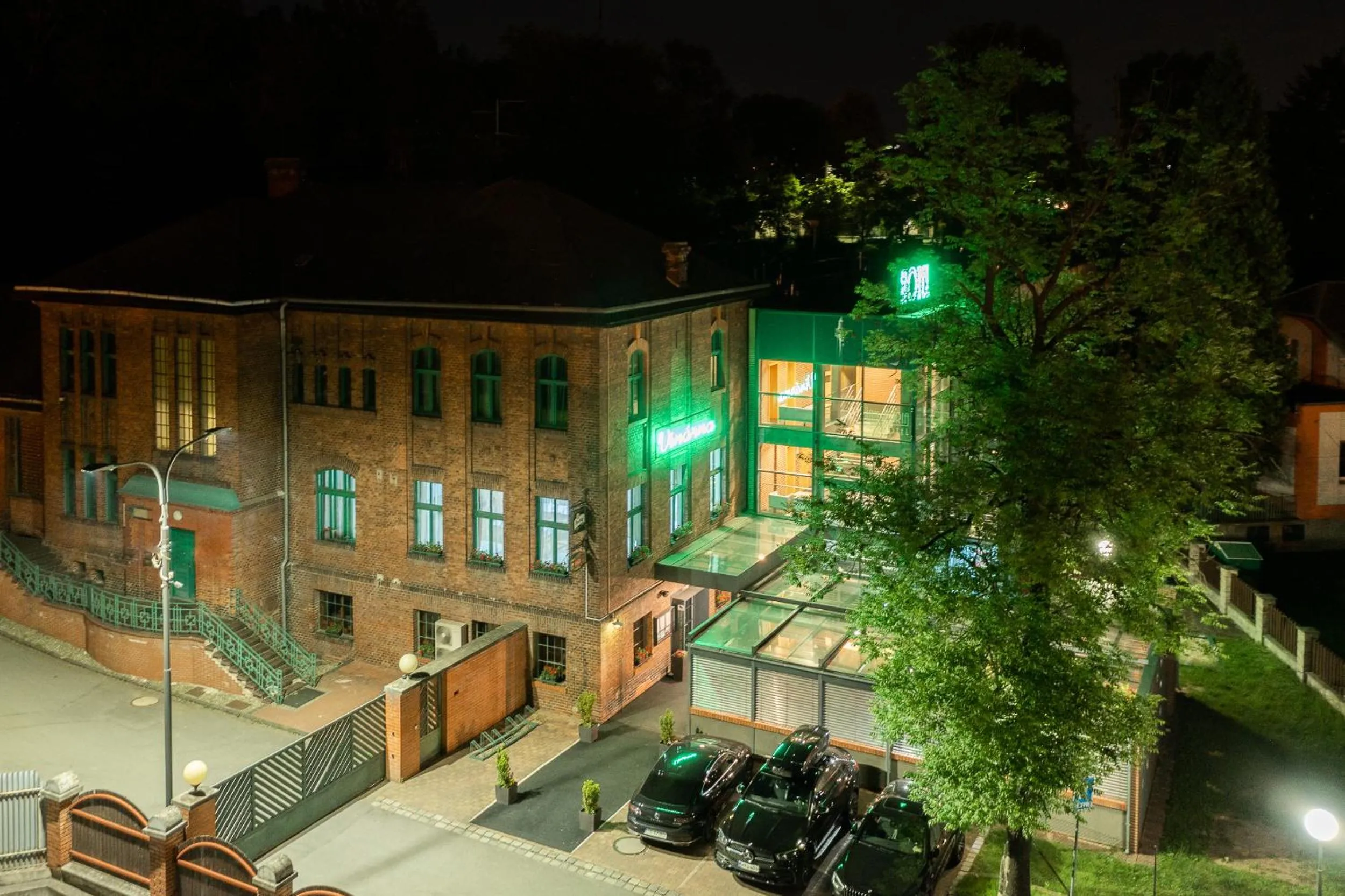 Property building in Jan Maria Hotel