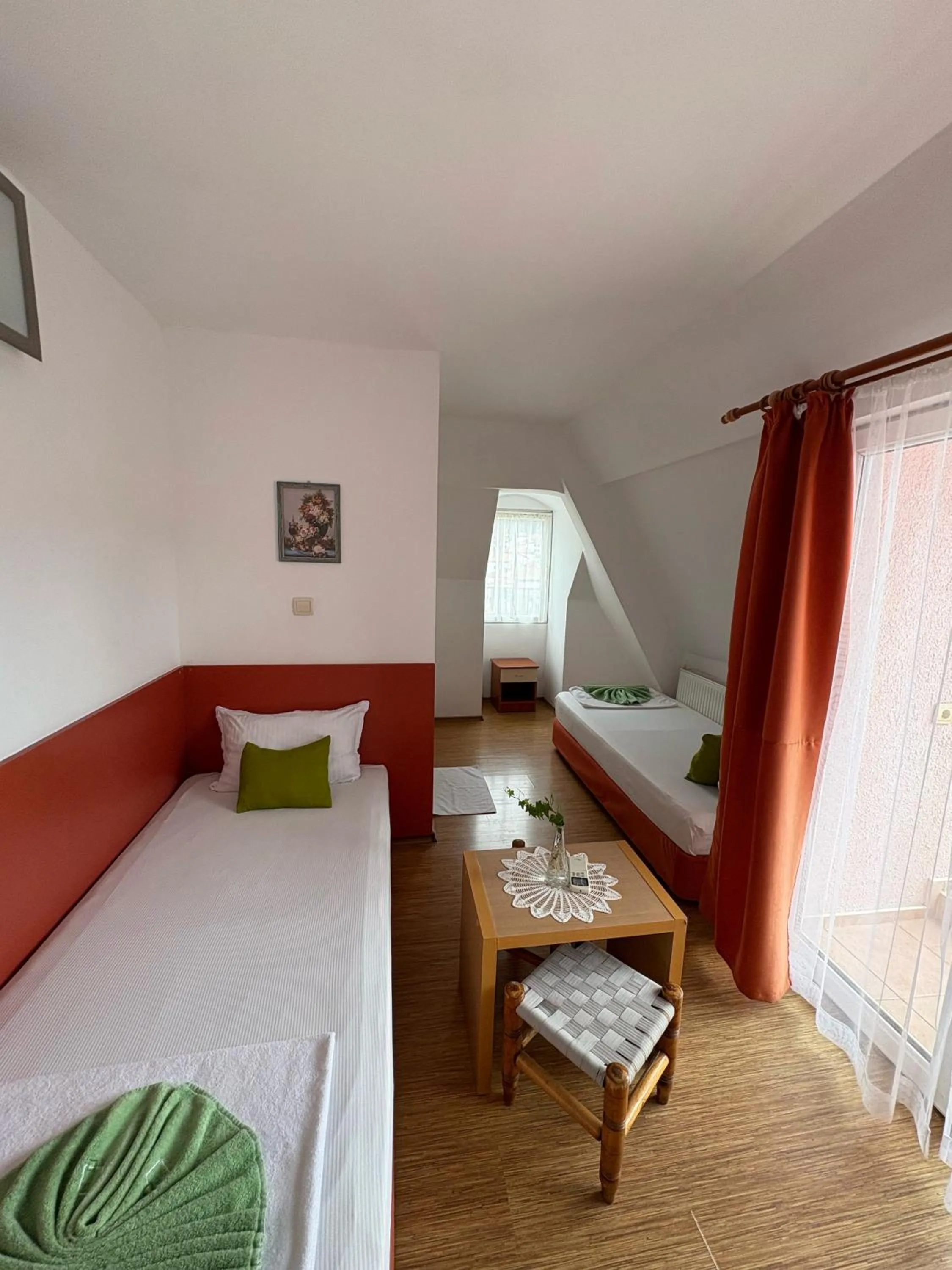 Bed in Family Hotel Flora