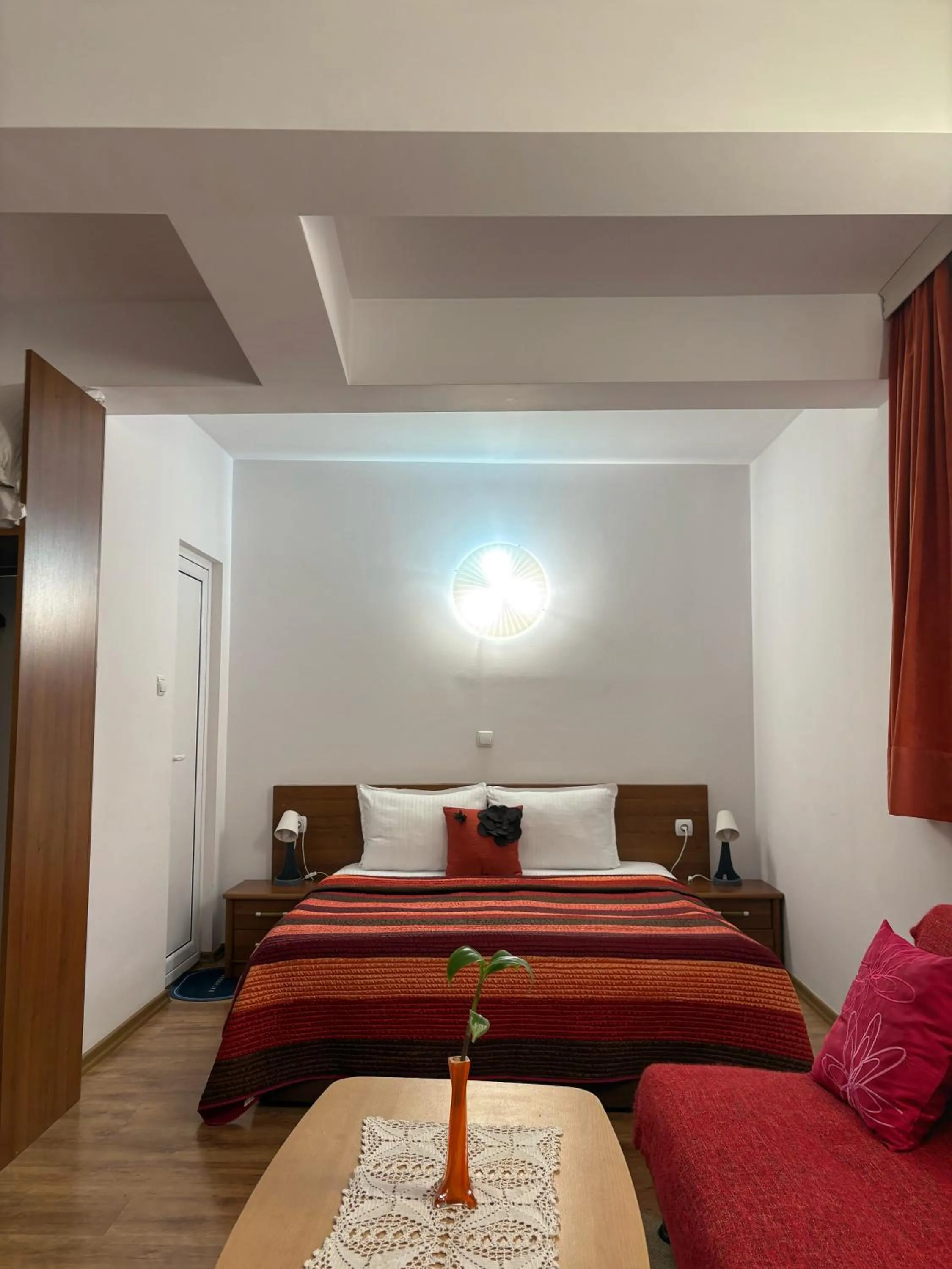 Bed in Family Hotel Flora
