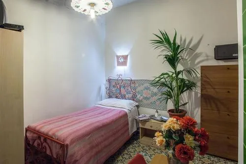 Hotel Villarosa con Vespa Rent