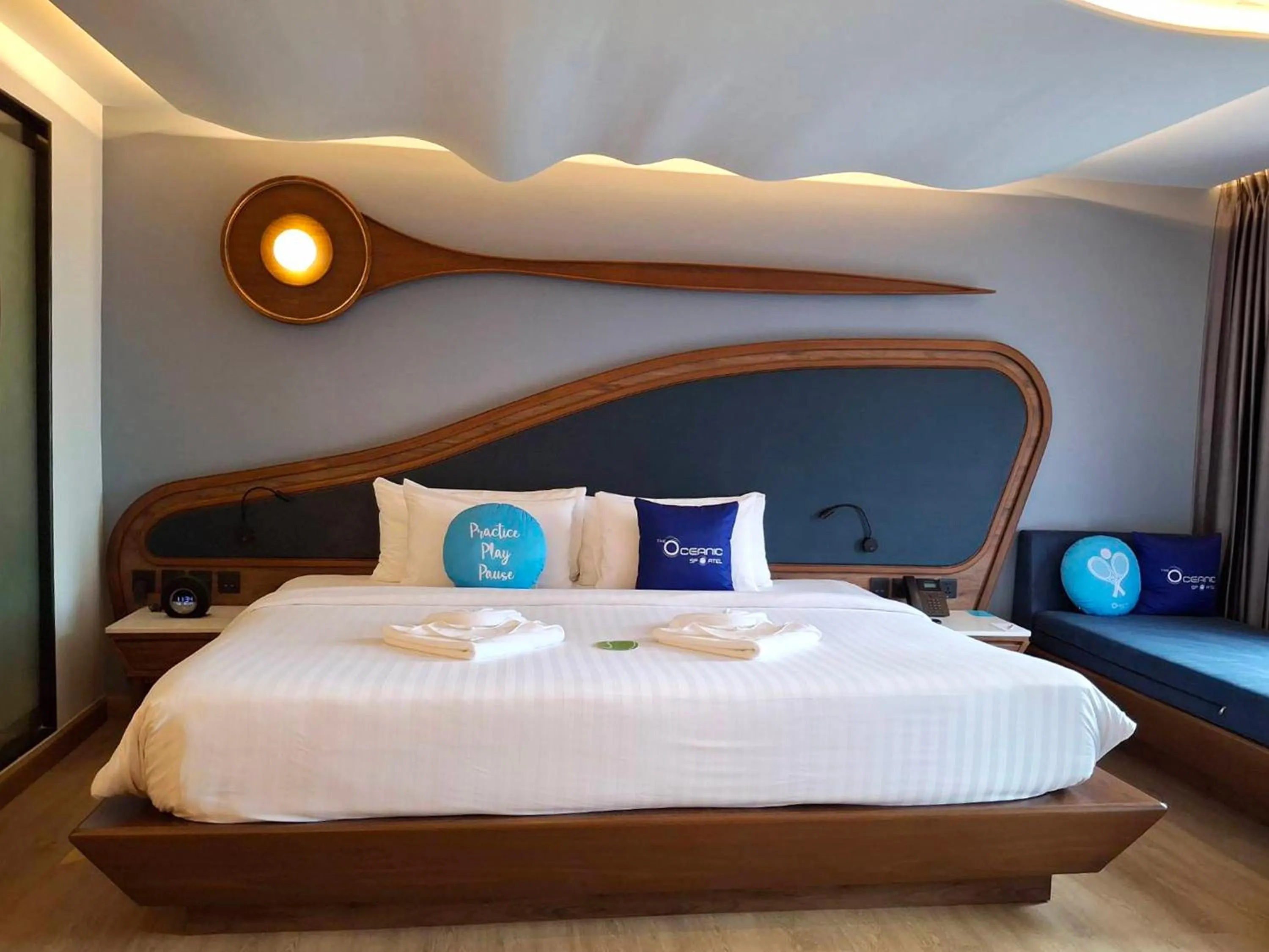 Bed in The Oceanic Sportel Phuket - SHA Extra Plus
