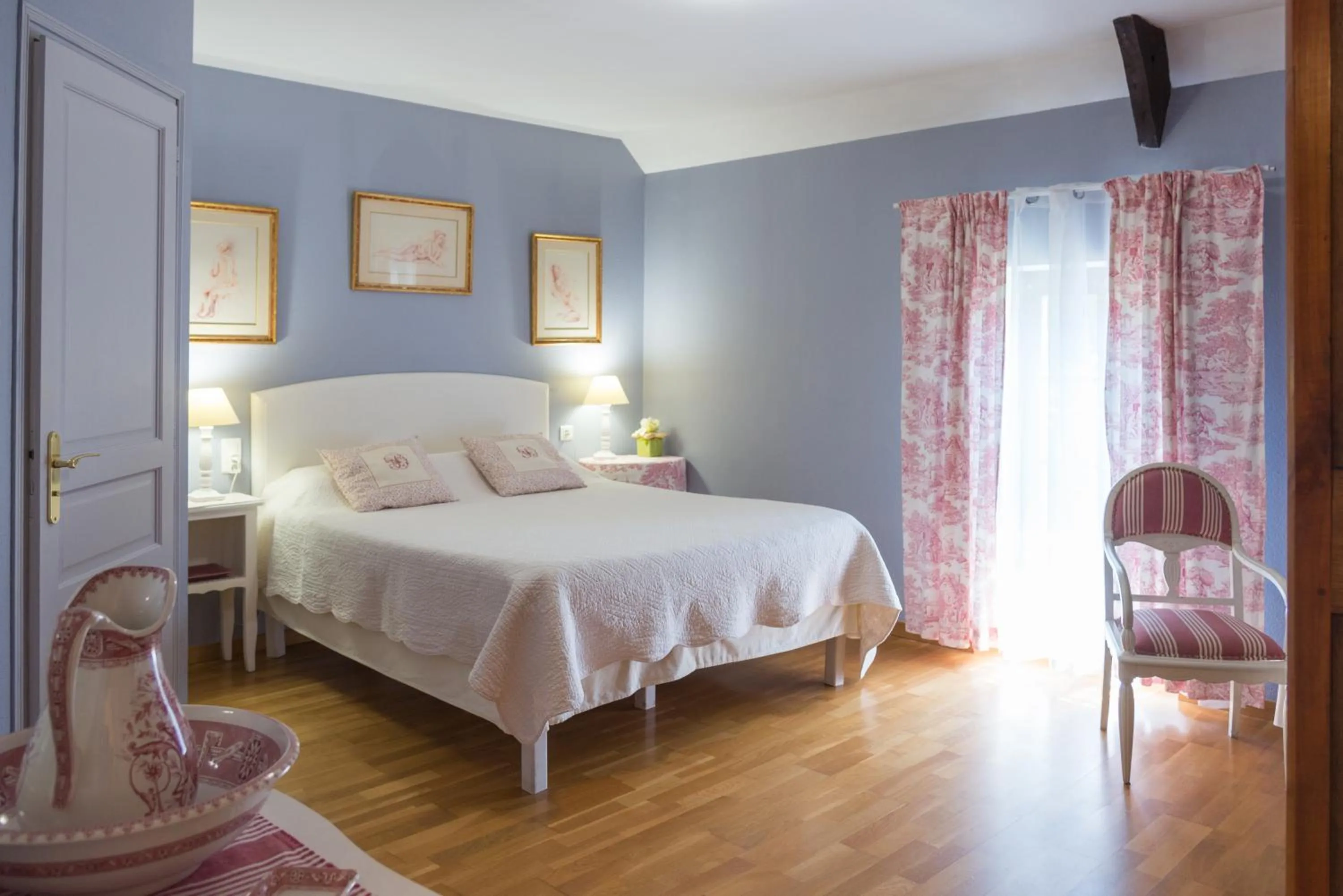 Bed in La Jouvenelle