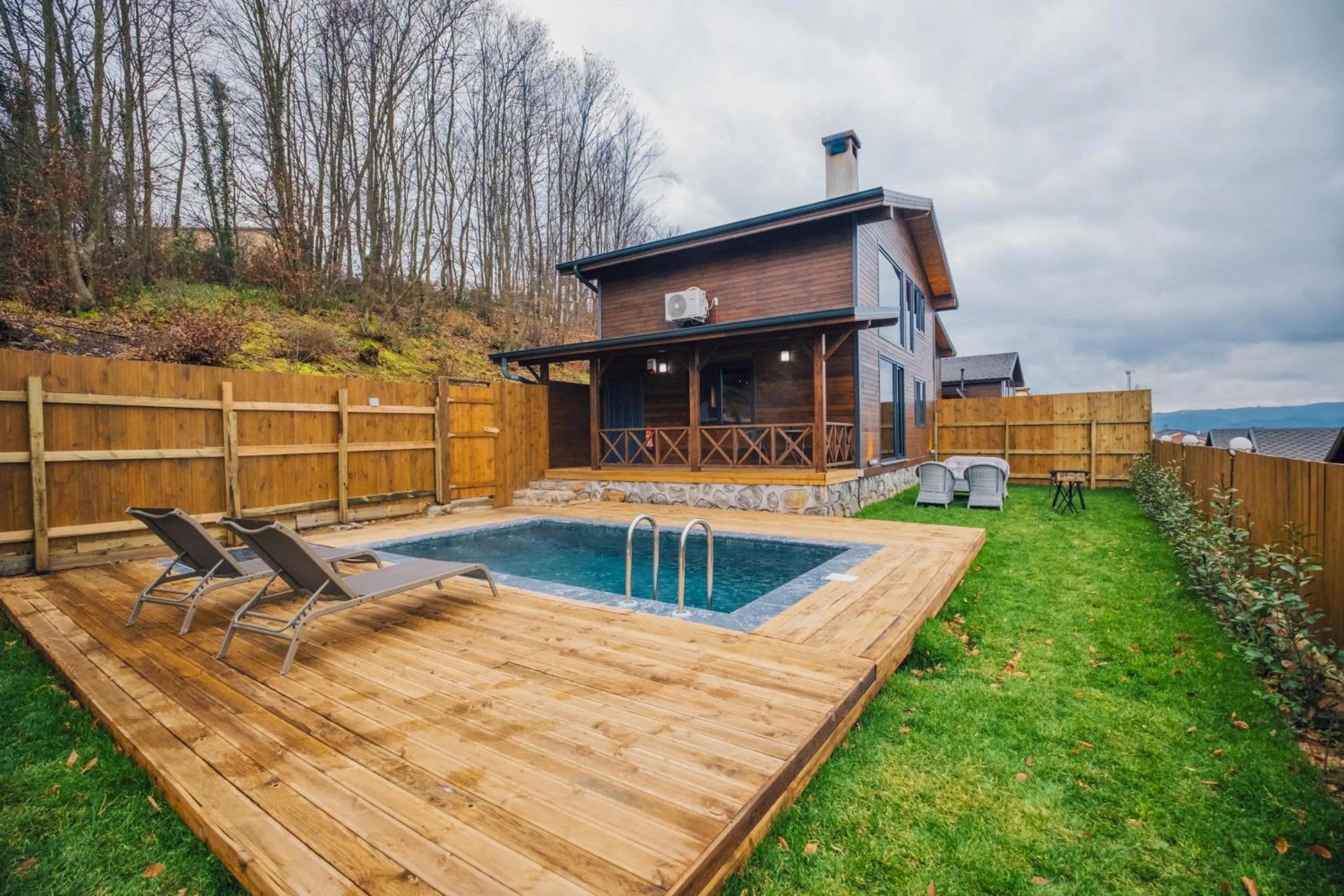 Property building in Woodlodge Country Sapanca