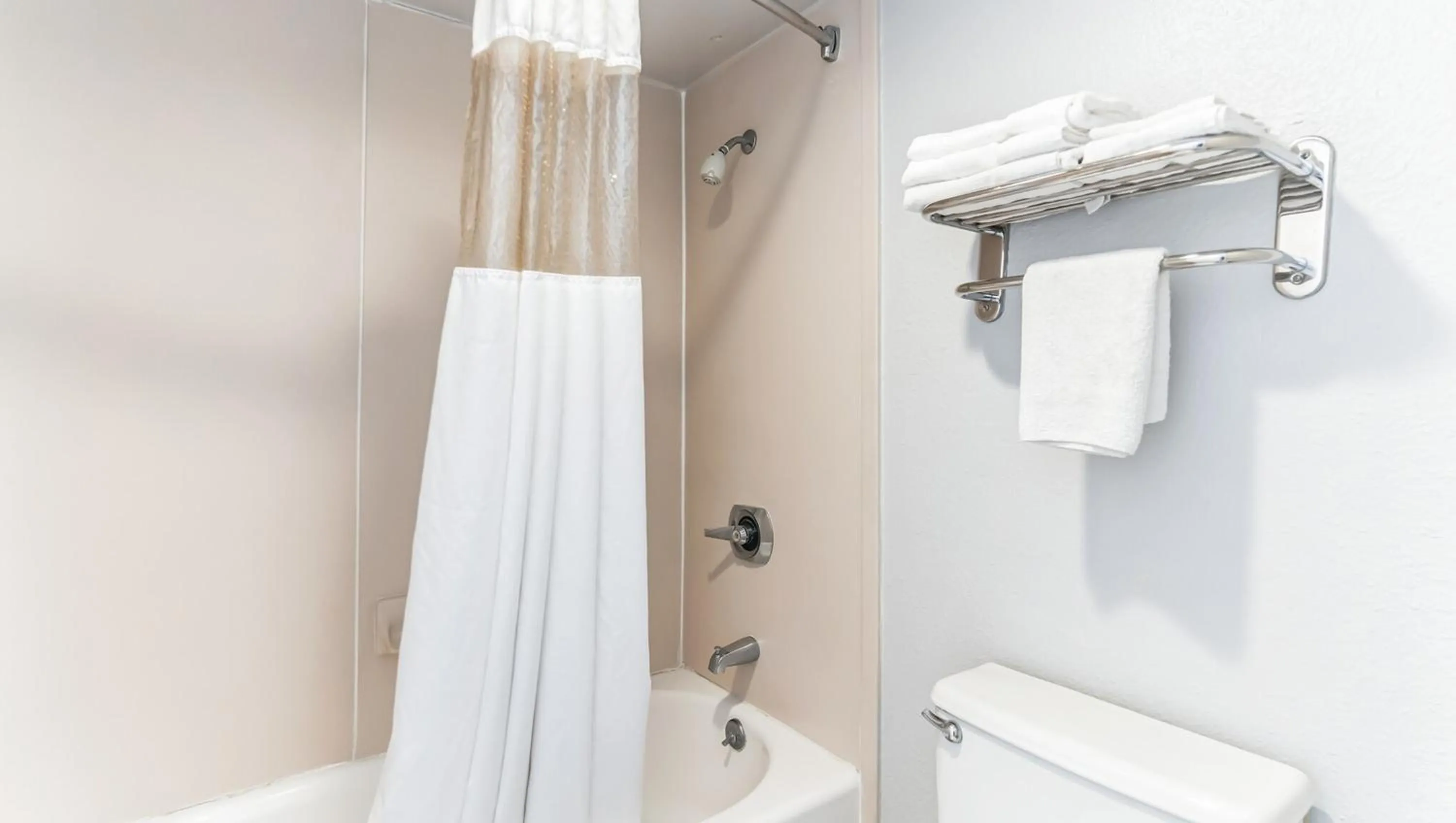 Bathroom in Home 1 Suites Extended Stay - Kissimmee