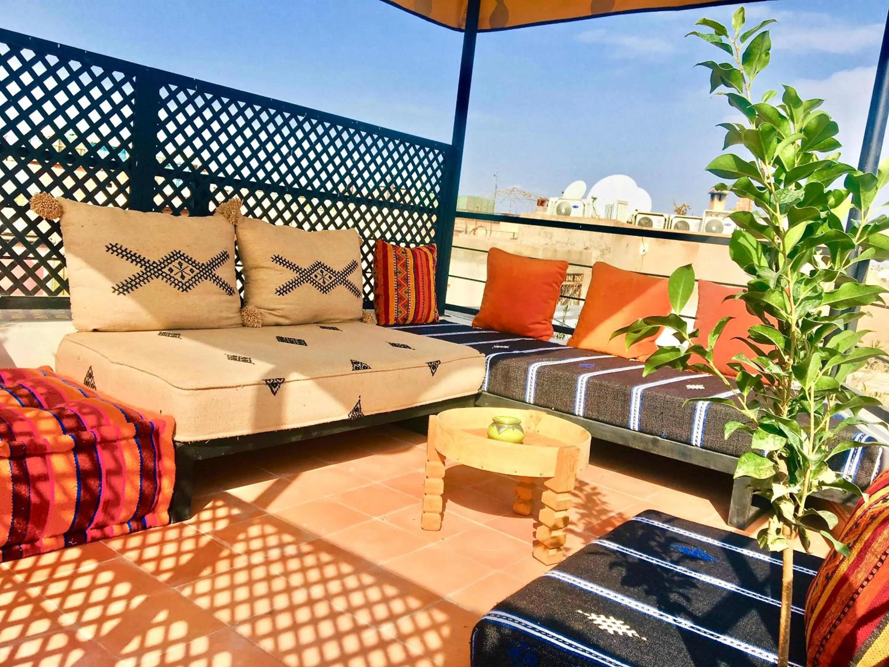 Property building in Riad Olika