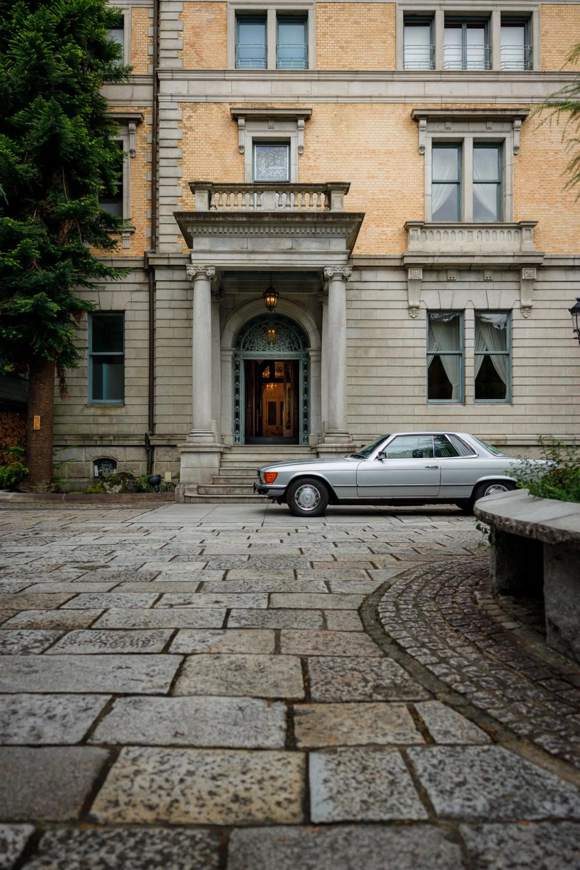 Property building in Hotel Chourakukan Kyoto Gion 長楽館 京都