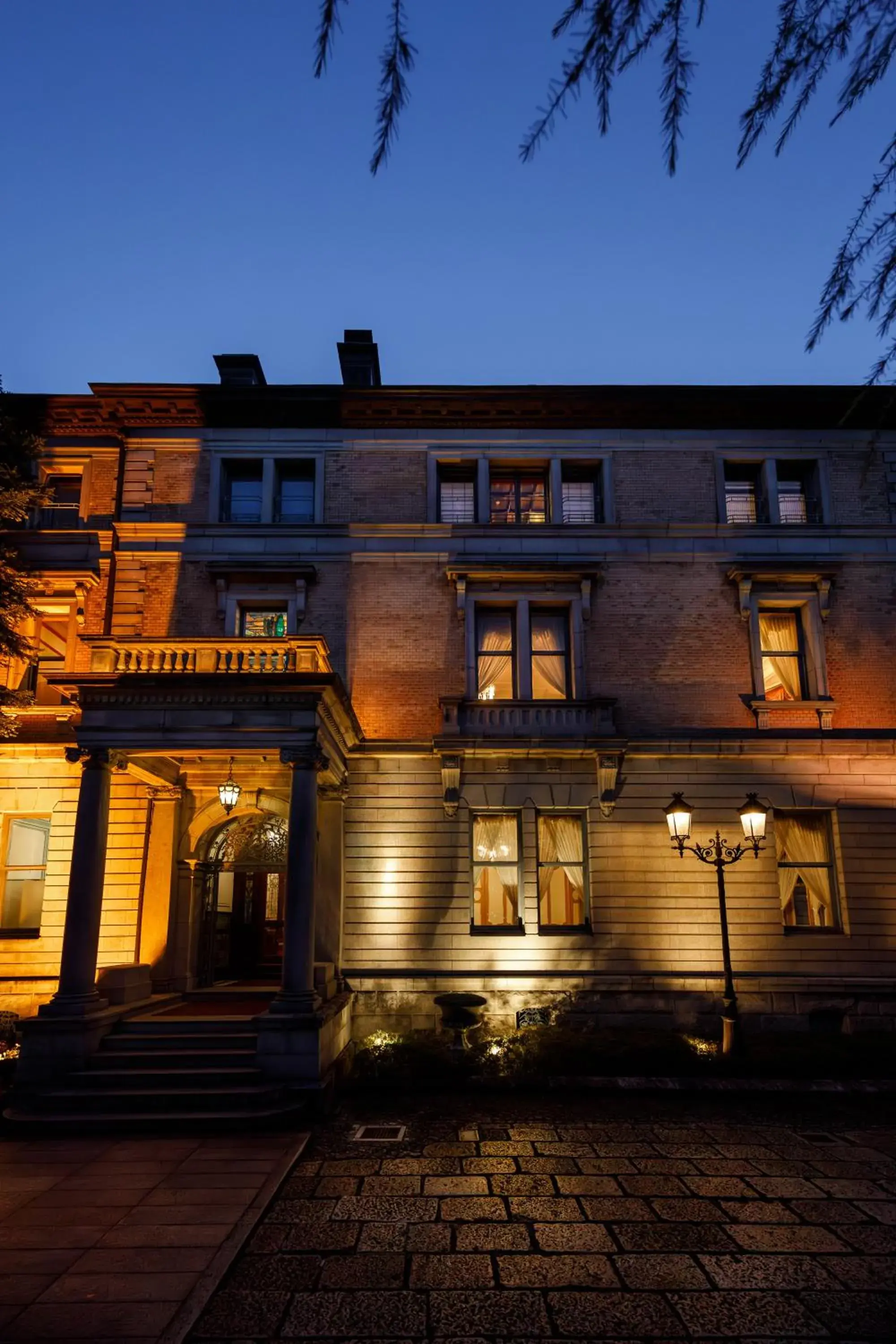 Property building in Hotel Chourakukan Kyoto Gion 長楽館 京都 Property building in Hotel Chourakukan Kyoto Gion 長楽館 京都