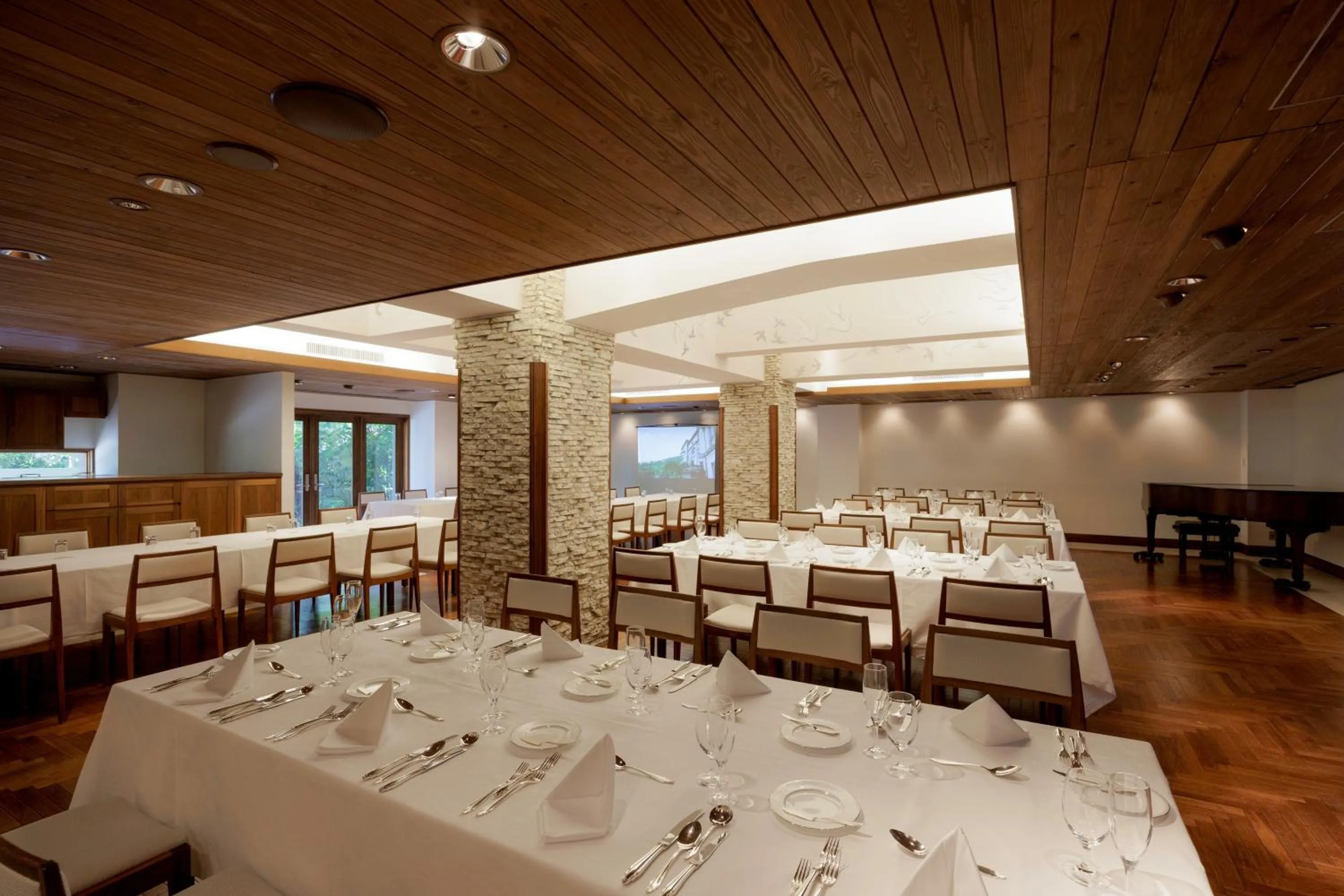 Restaurant/places to eat in Hotel Chourakukan Kyoto Gion 長楽館 京都