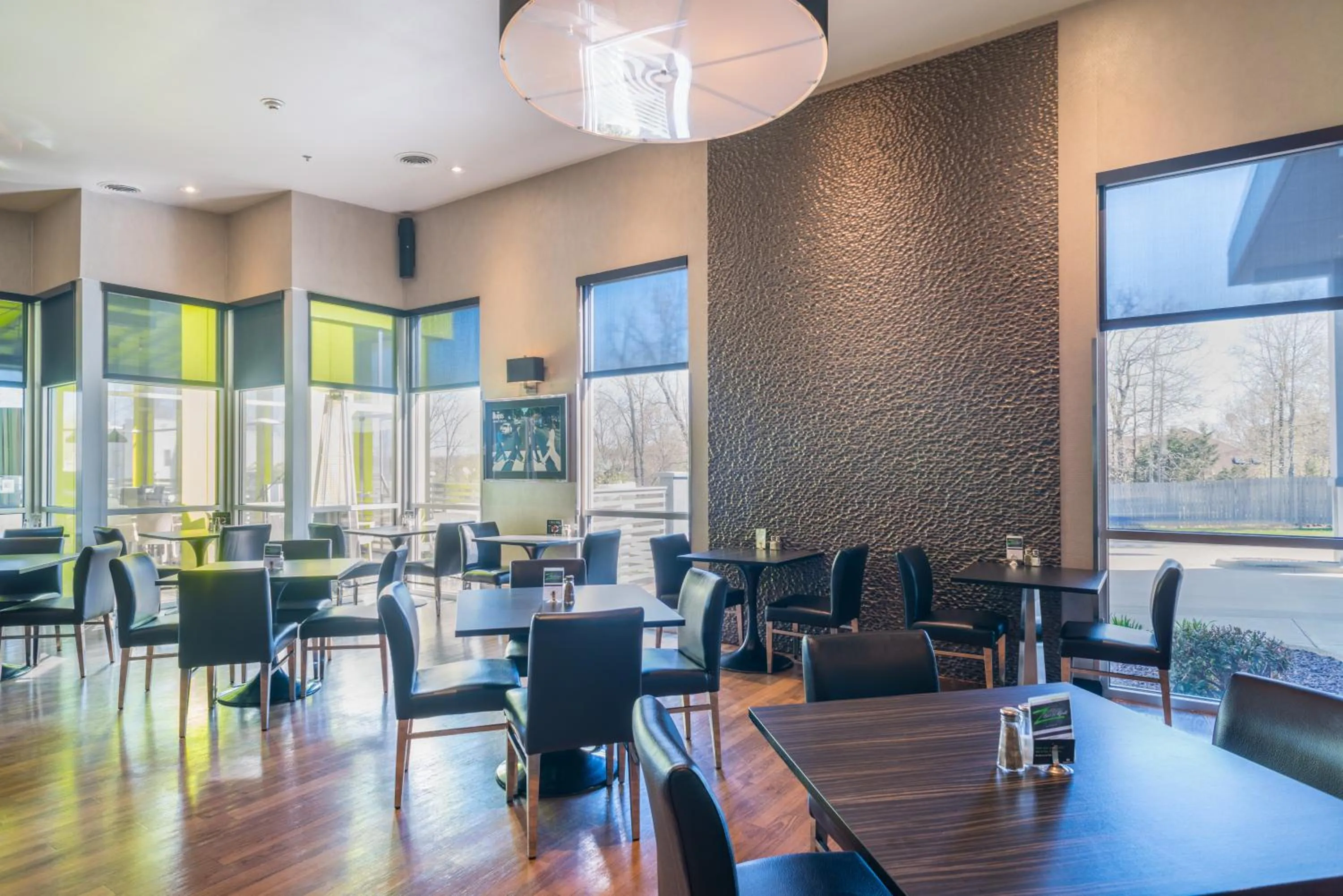 Lounge or bar in Z Loft Extended Stay Hotel