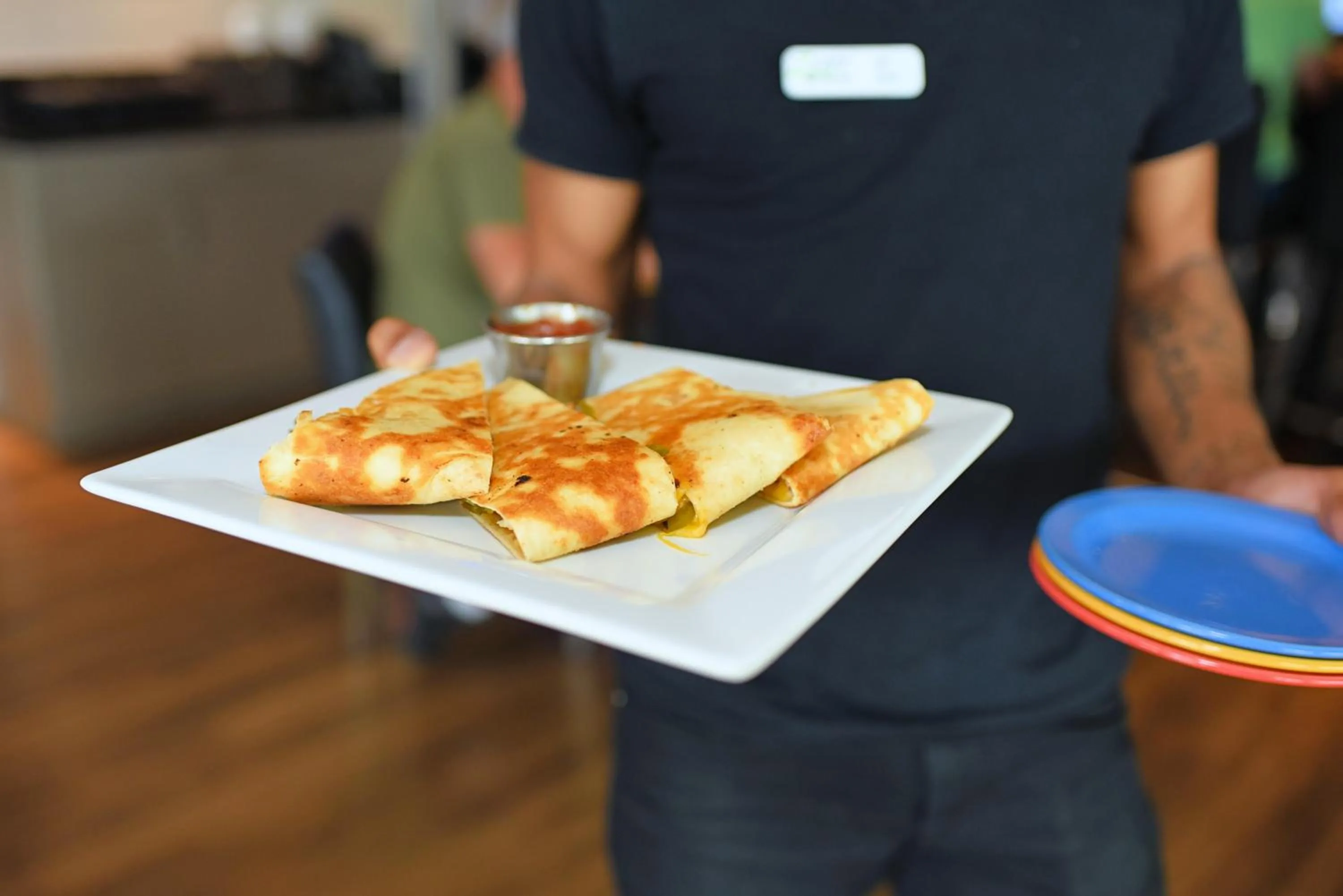 Restaurant/places to eat in Z Loft Extended Stay Hotel