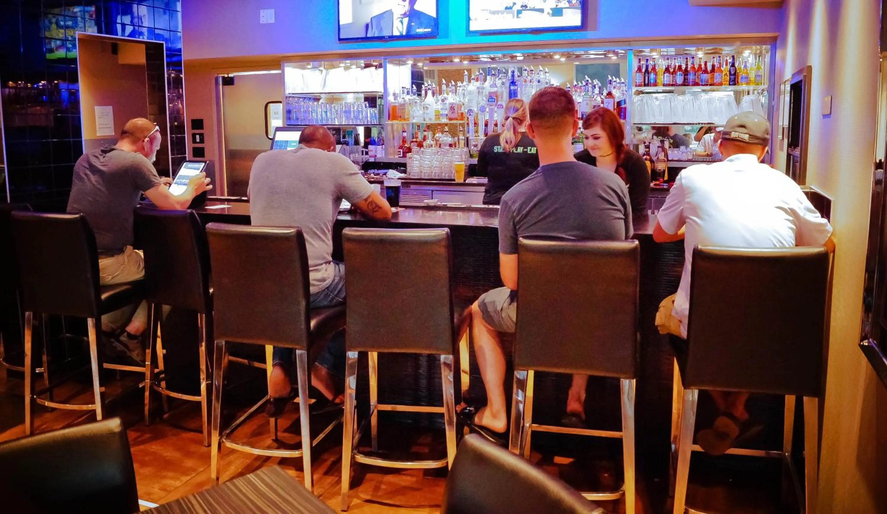 Lounge or bar in Z Loft Extended Stay Hotel