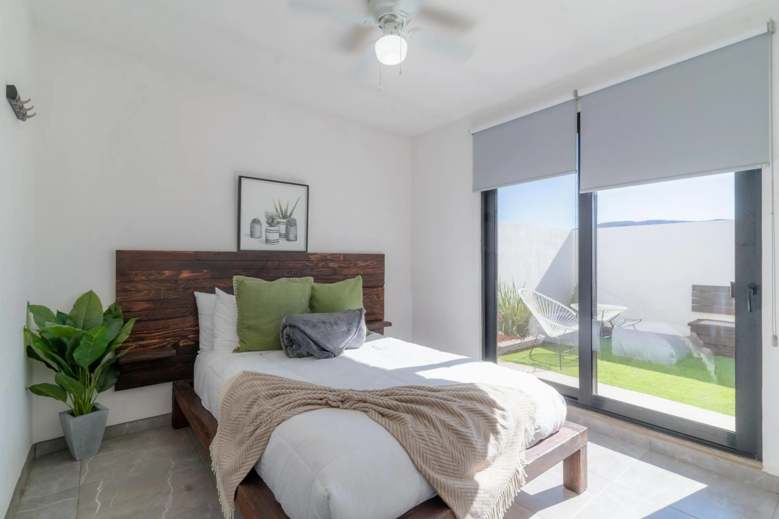 Collins Village Hotel Boutique