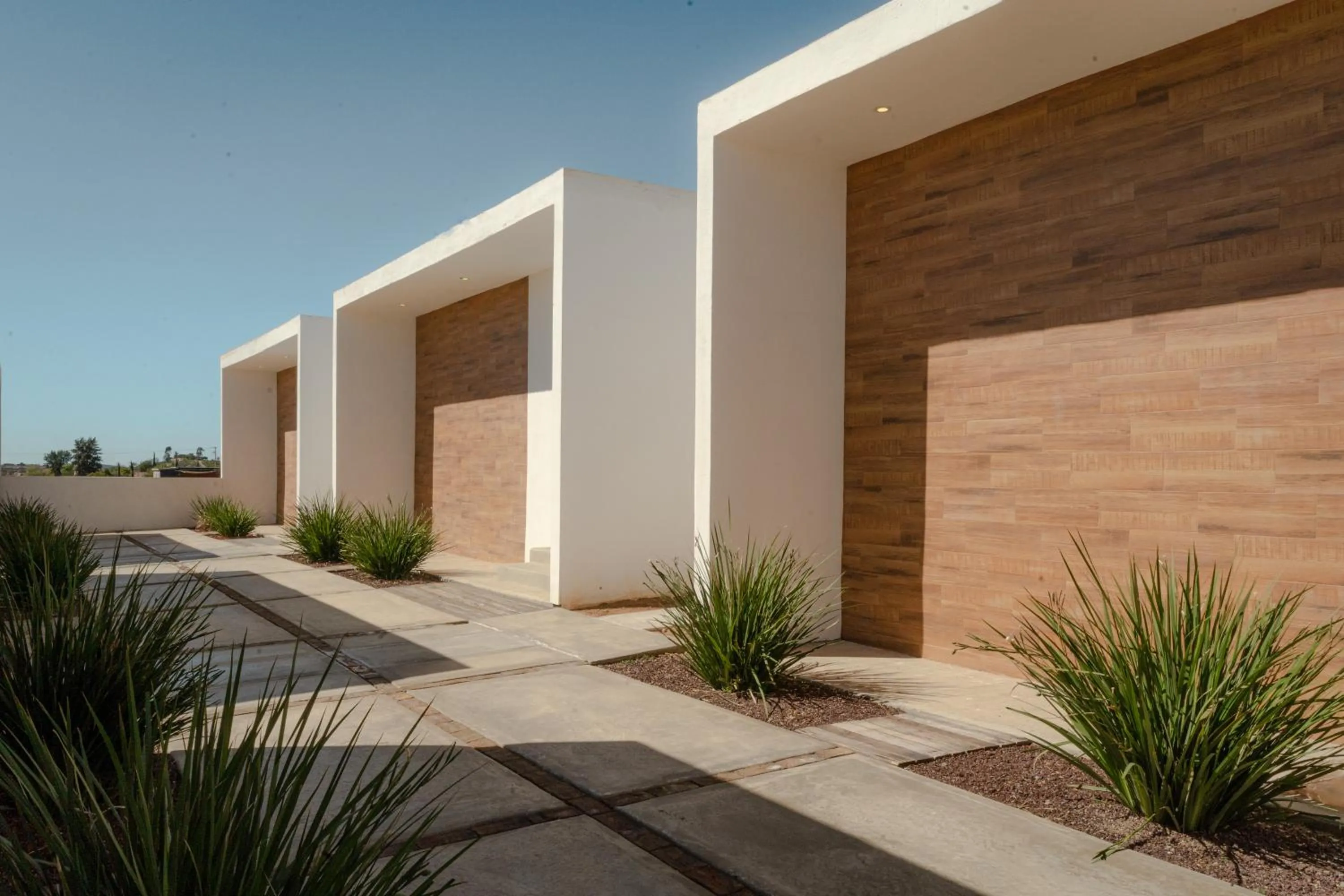 Collins Village Hotel Boutique