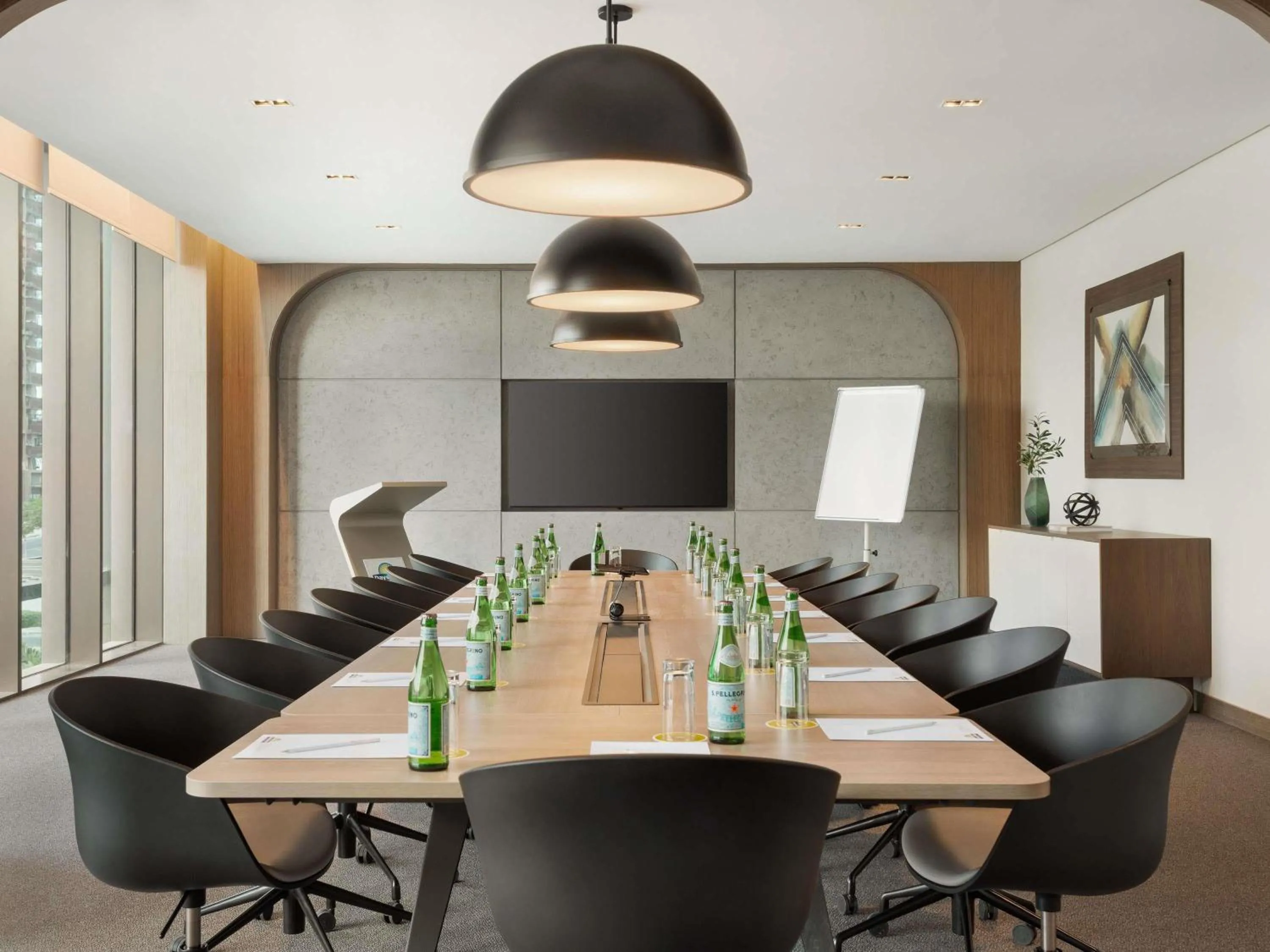 Meeting/conference room in Mercure Dubai Gold District