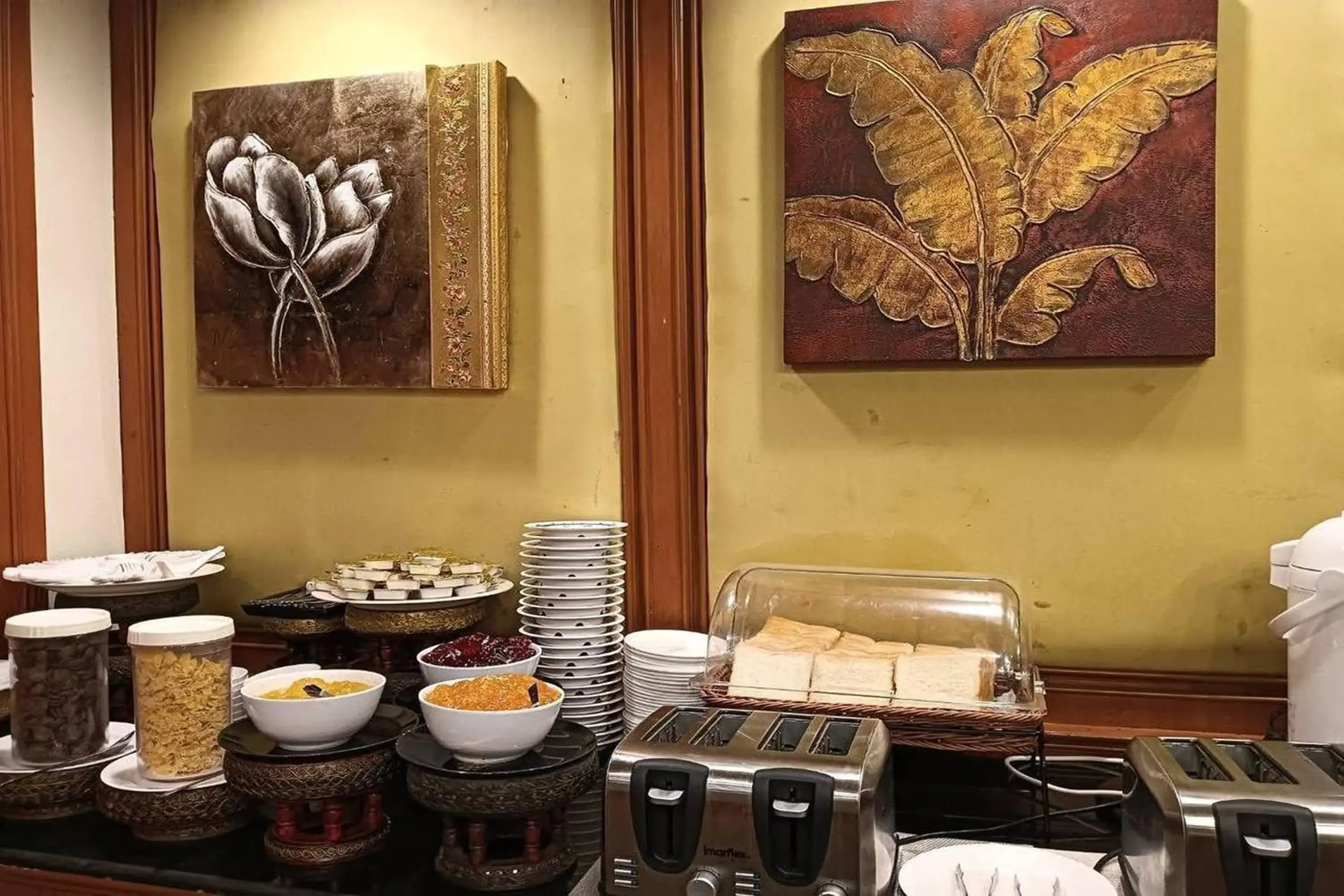 Breakfast in Taksila Hotel Breakfast in Taksila Hotel