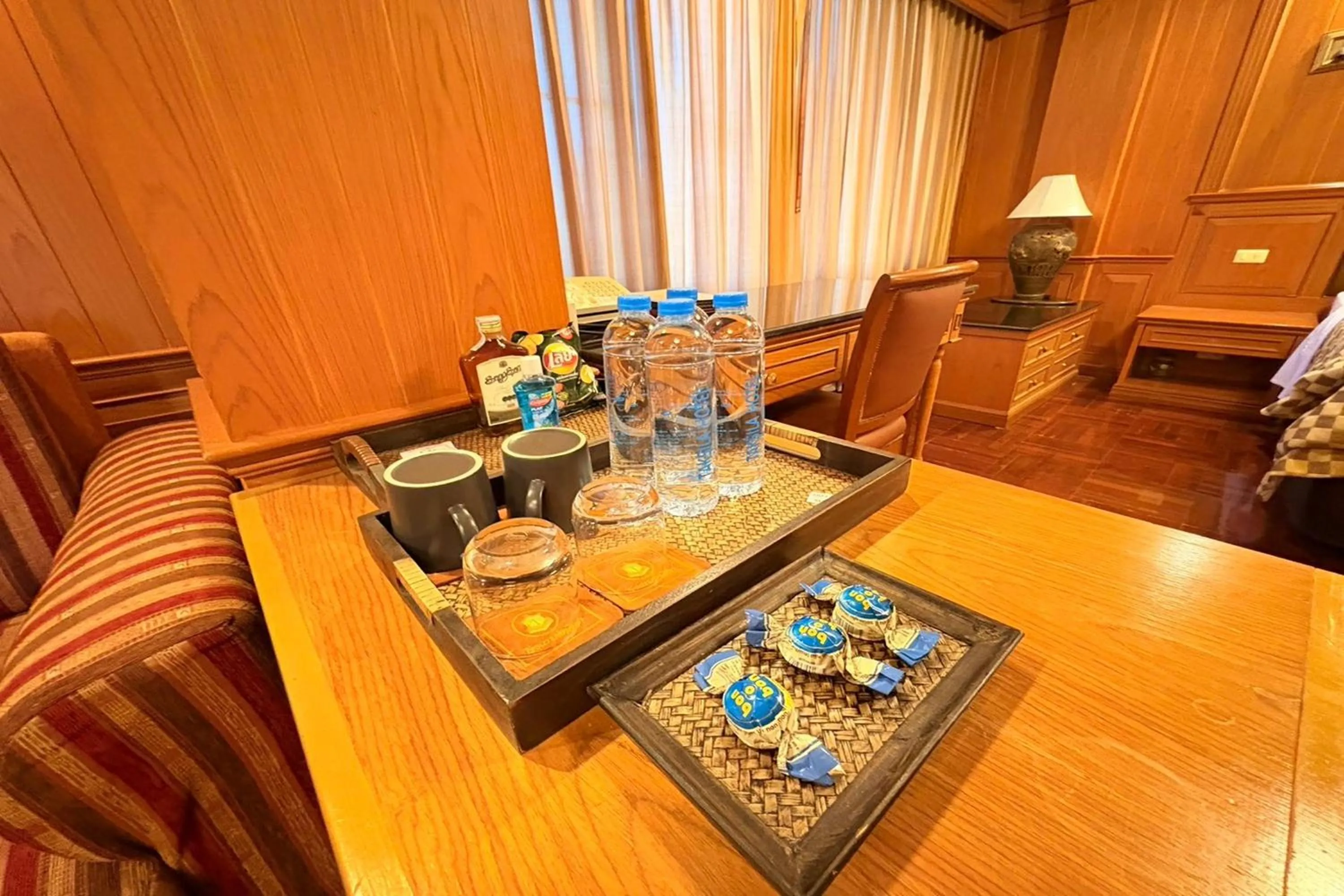 Food and drinks in Taksila Hotel