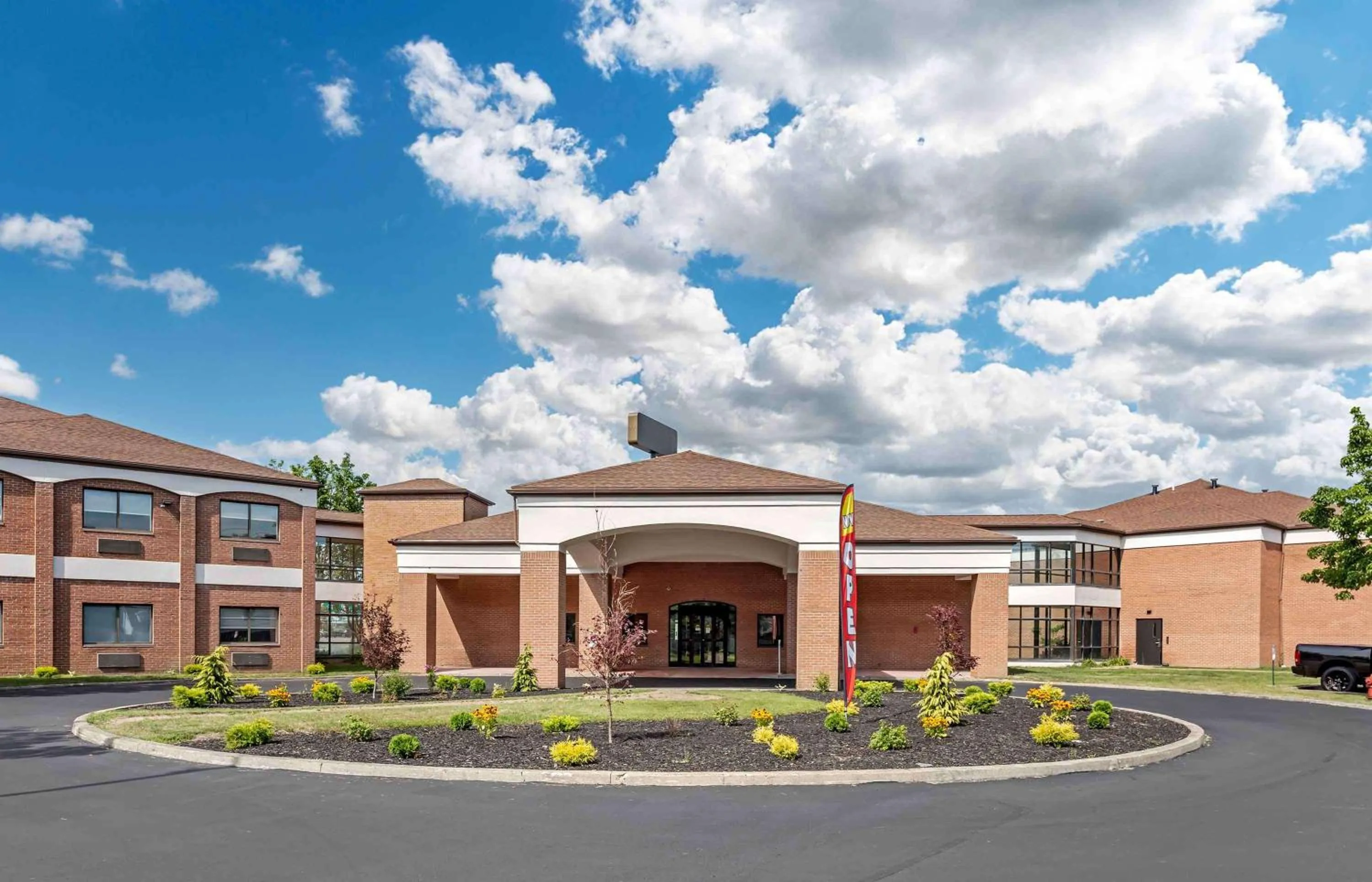 Property building in Extended Stay America Suites - Buffalo - Airport