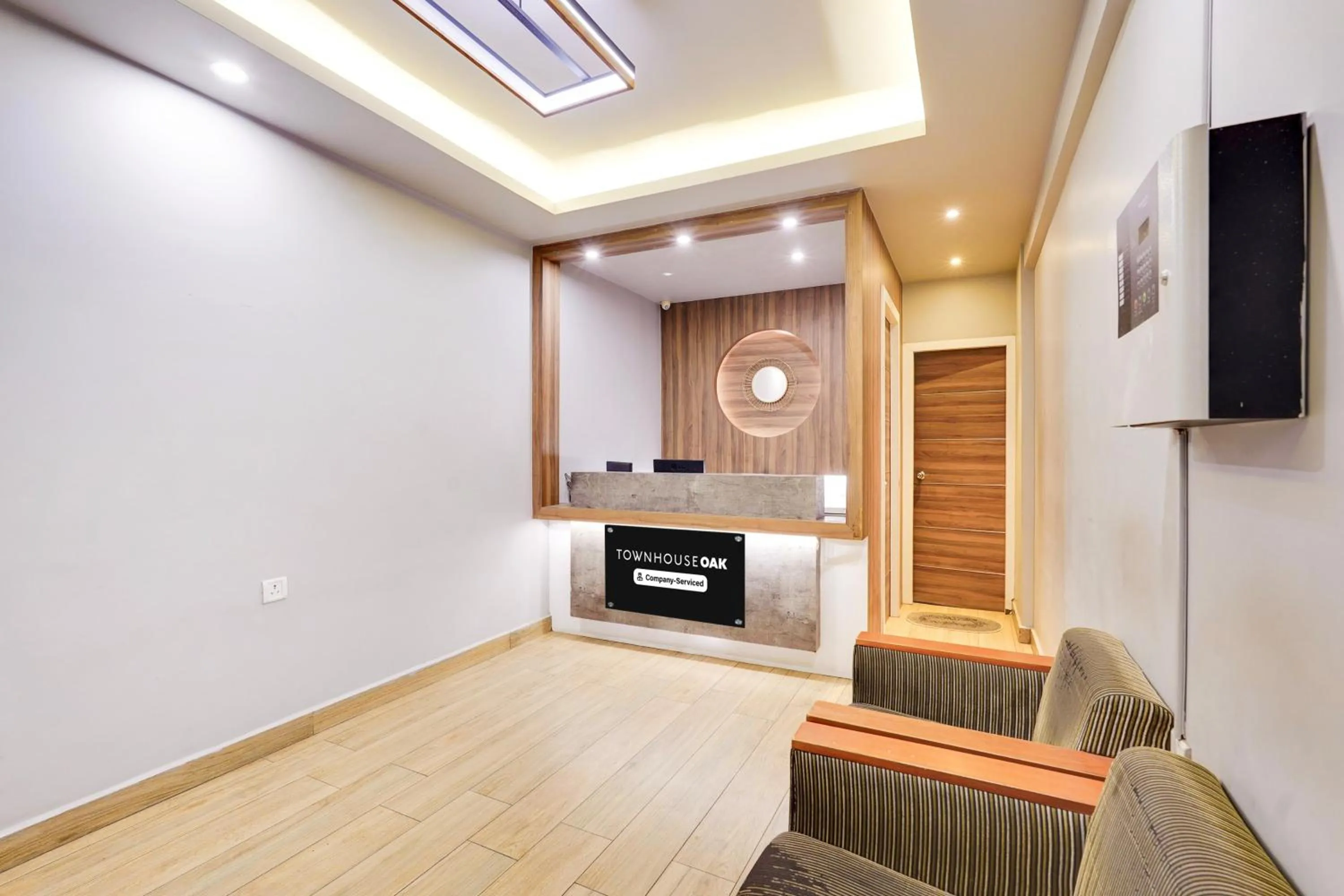 Lobby or reception in Townhouse Oak Kodambakkam Formerly Cine City