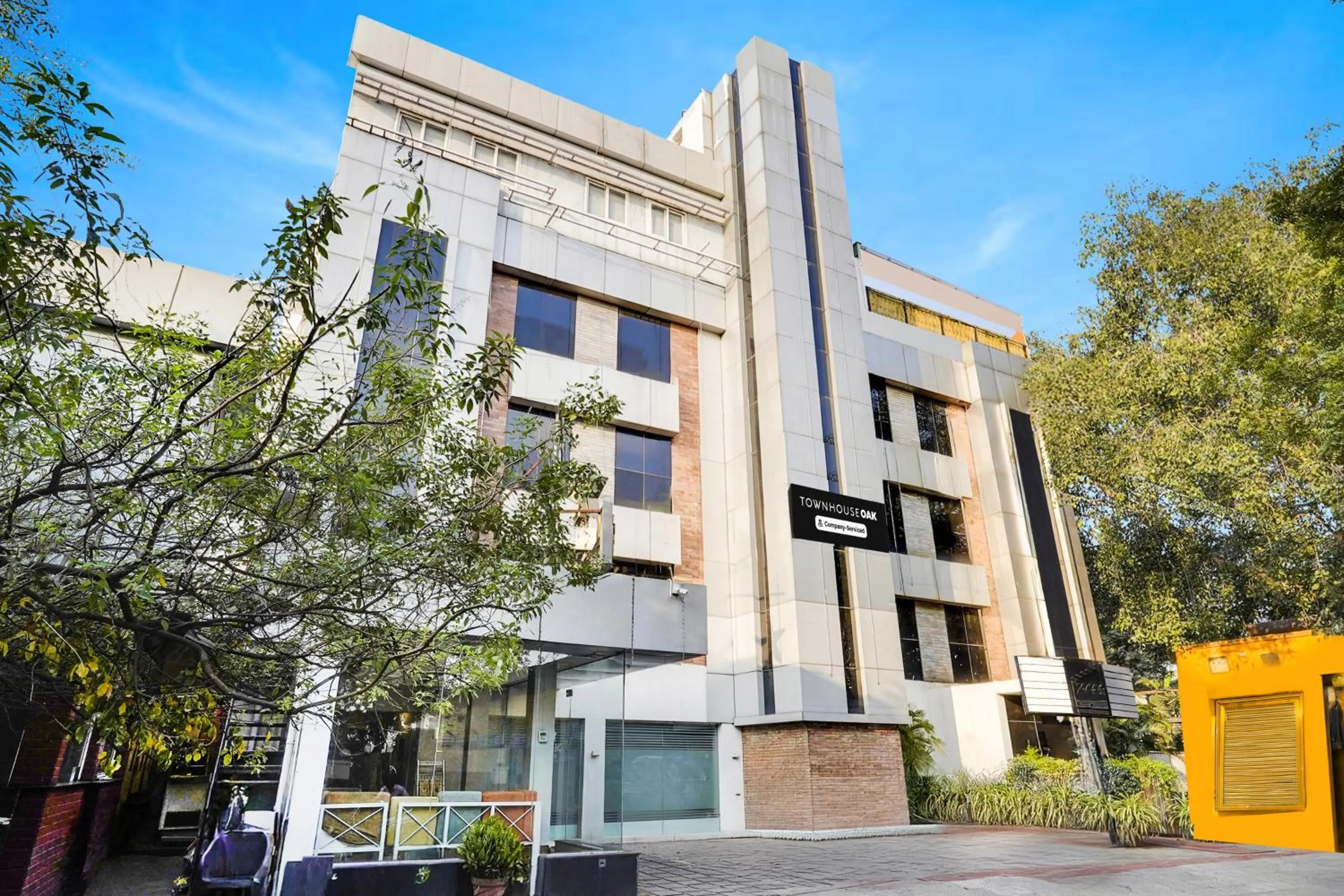 Facade/entrance in Townhouse Oak Kodambakkam Formerly Cine City