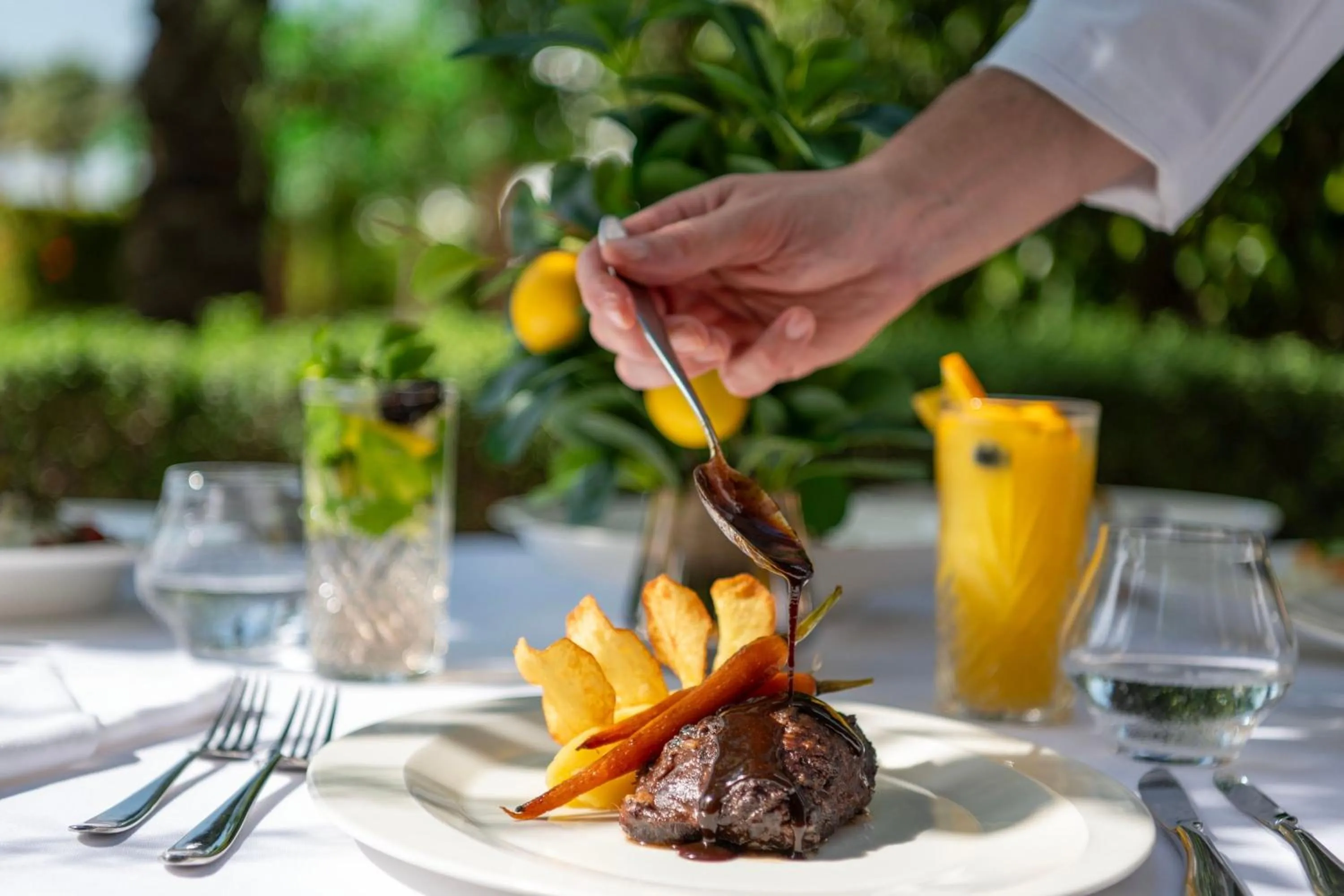 Restaurant/places to eat in The Ritz-Carlton, Dubai