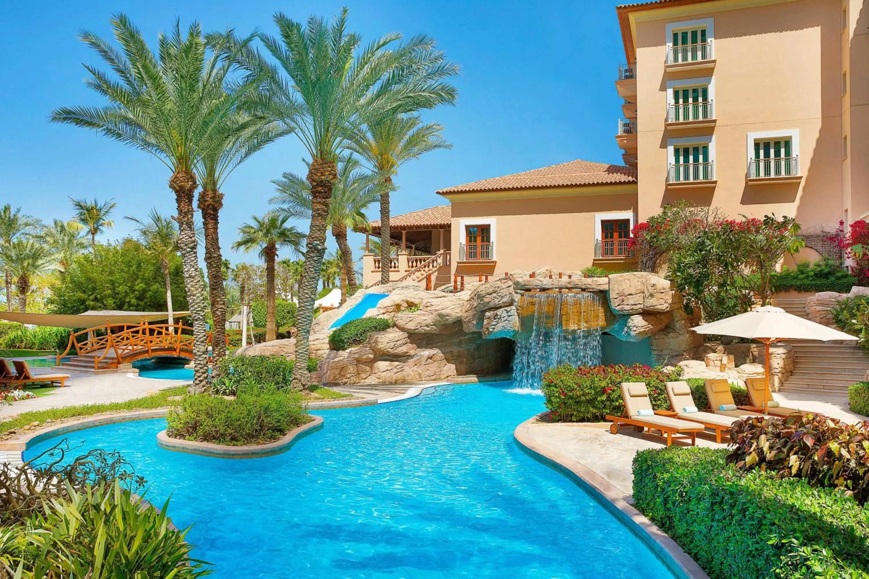 Swimming pool in The Ritz-Carlton, Dubai