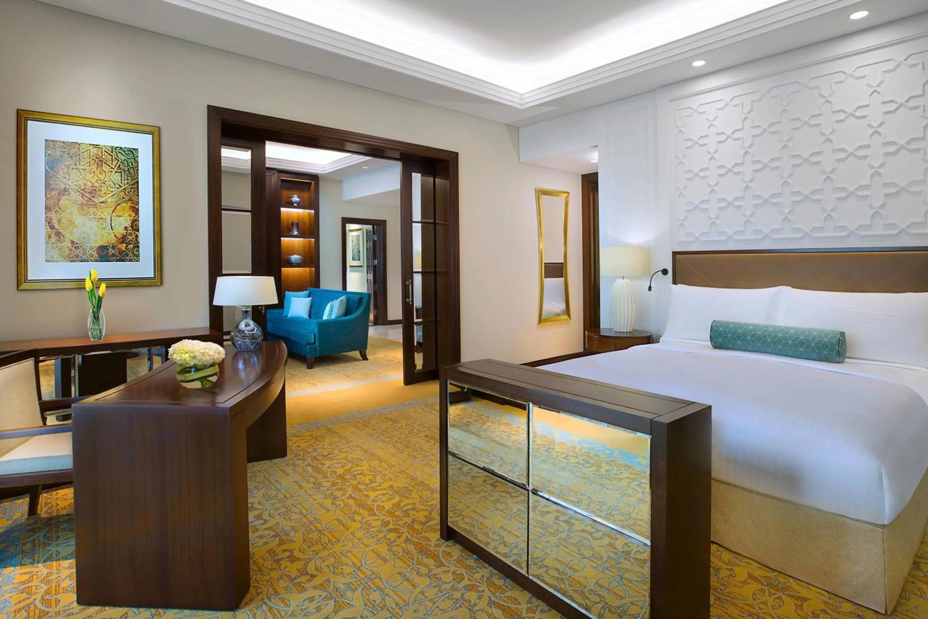 Bedroom, Bed in The Ritz-Carlton, Dubai