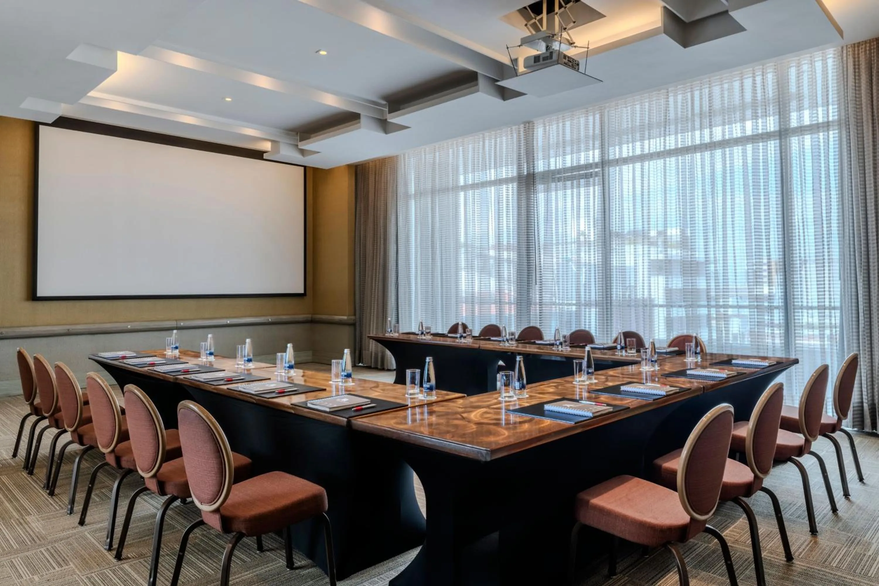 Meeting/conference room in Cali Marriott Hotel