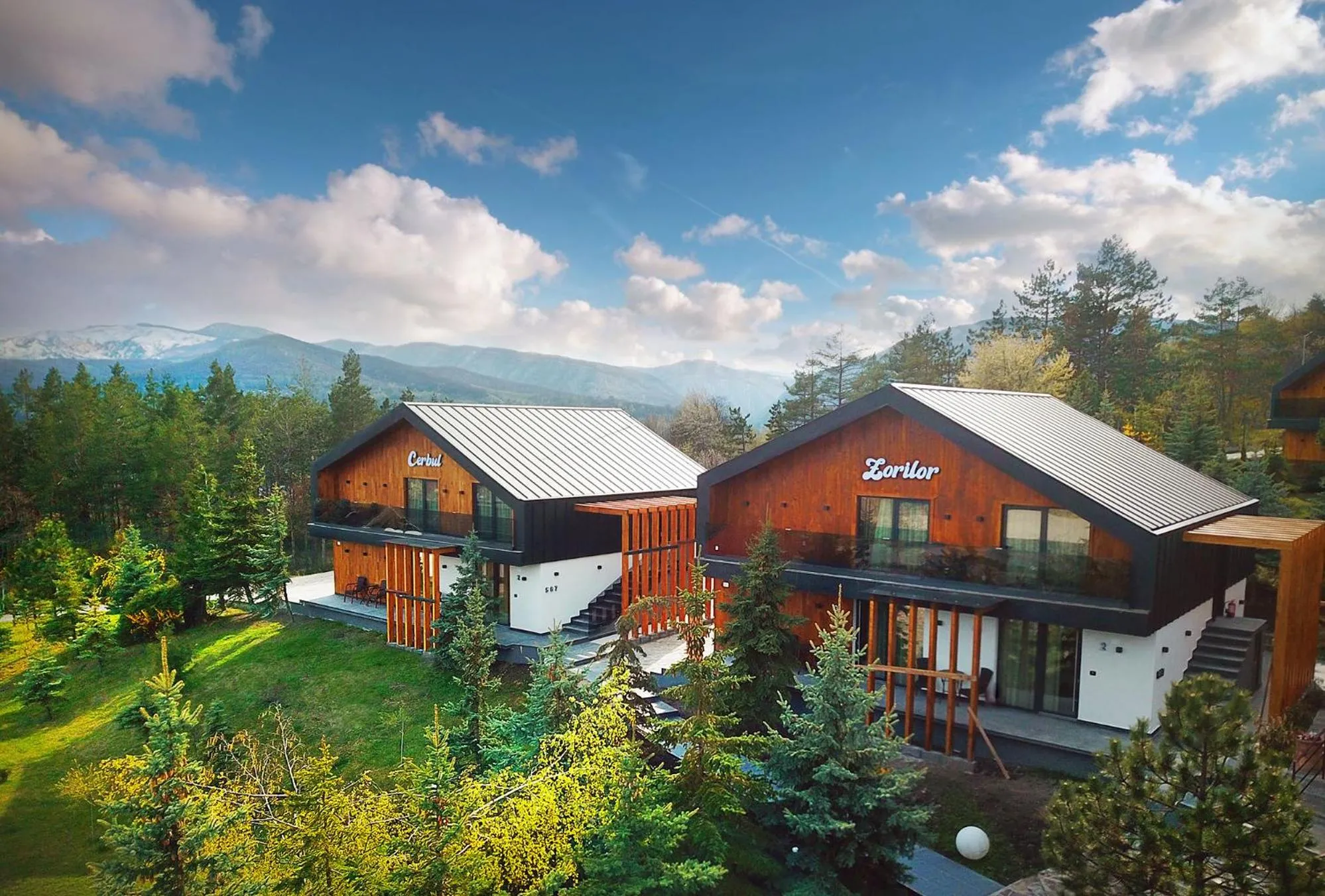 Property building in Complex Turistic Creanga Resort & Spa
