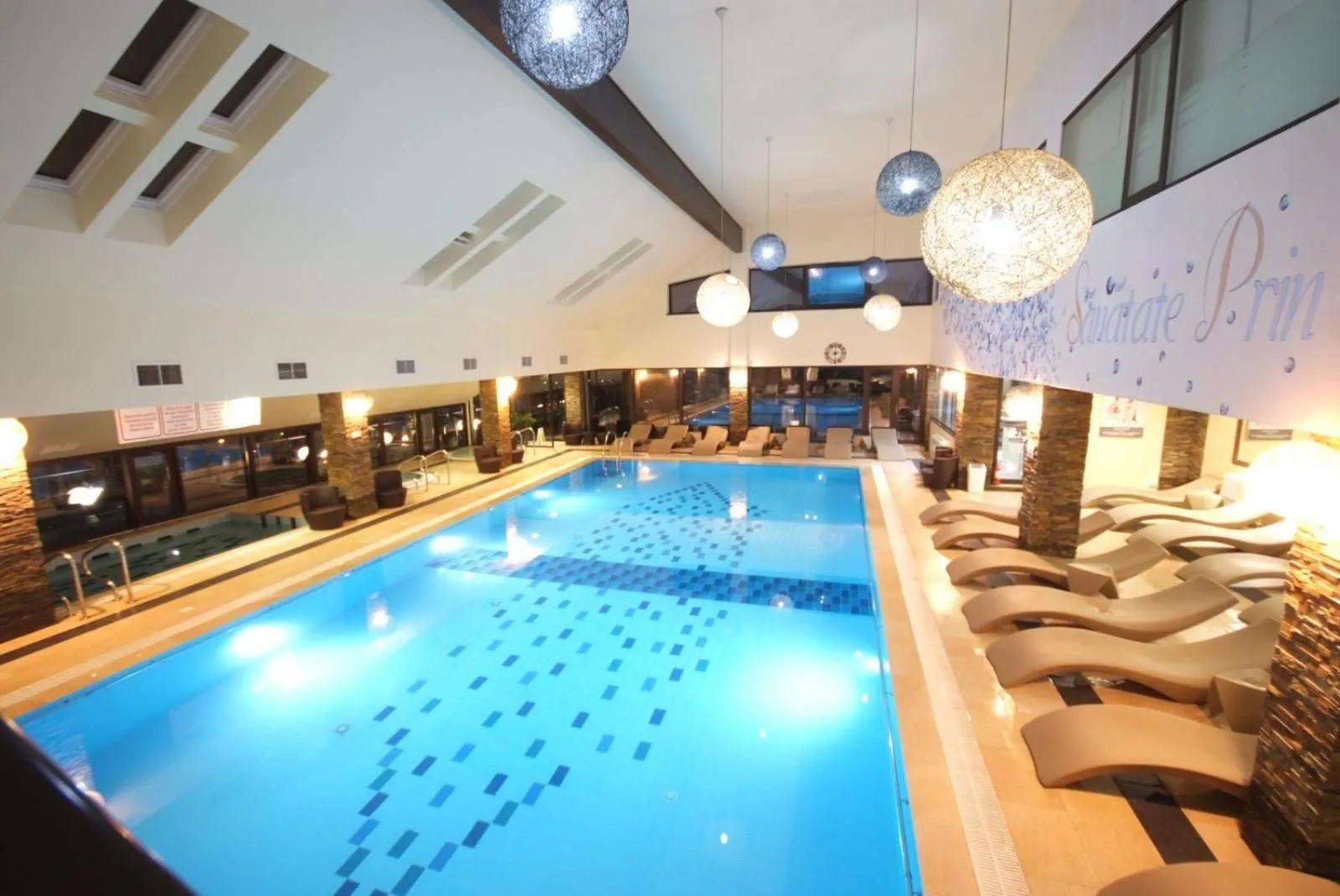 Swimming pool in Complex Turistic Creanga Resort & Spa