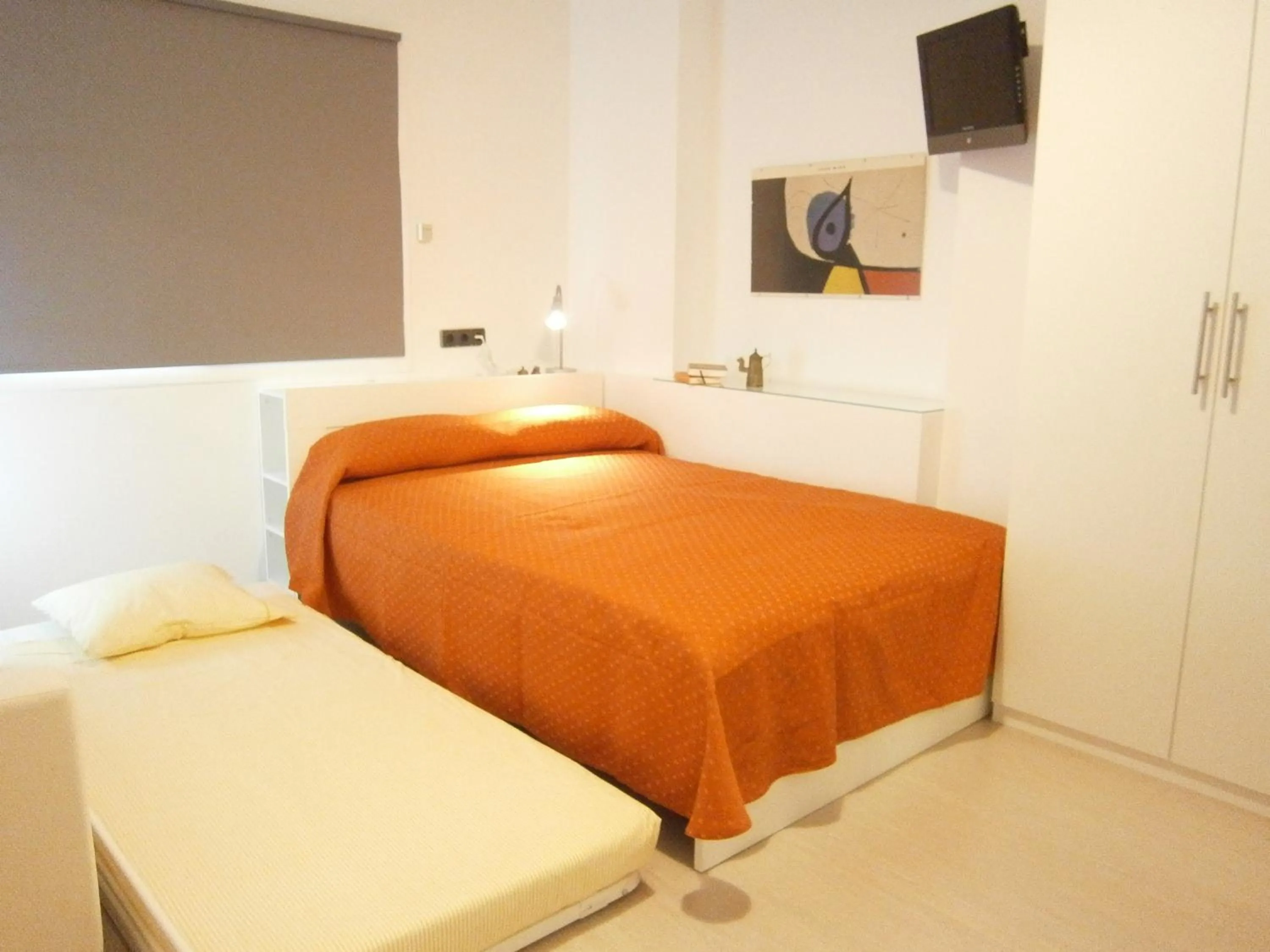 Bed in Marbel Apartments