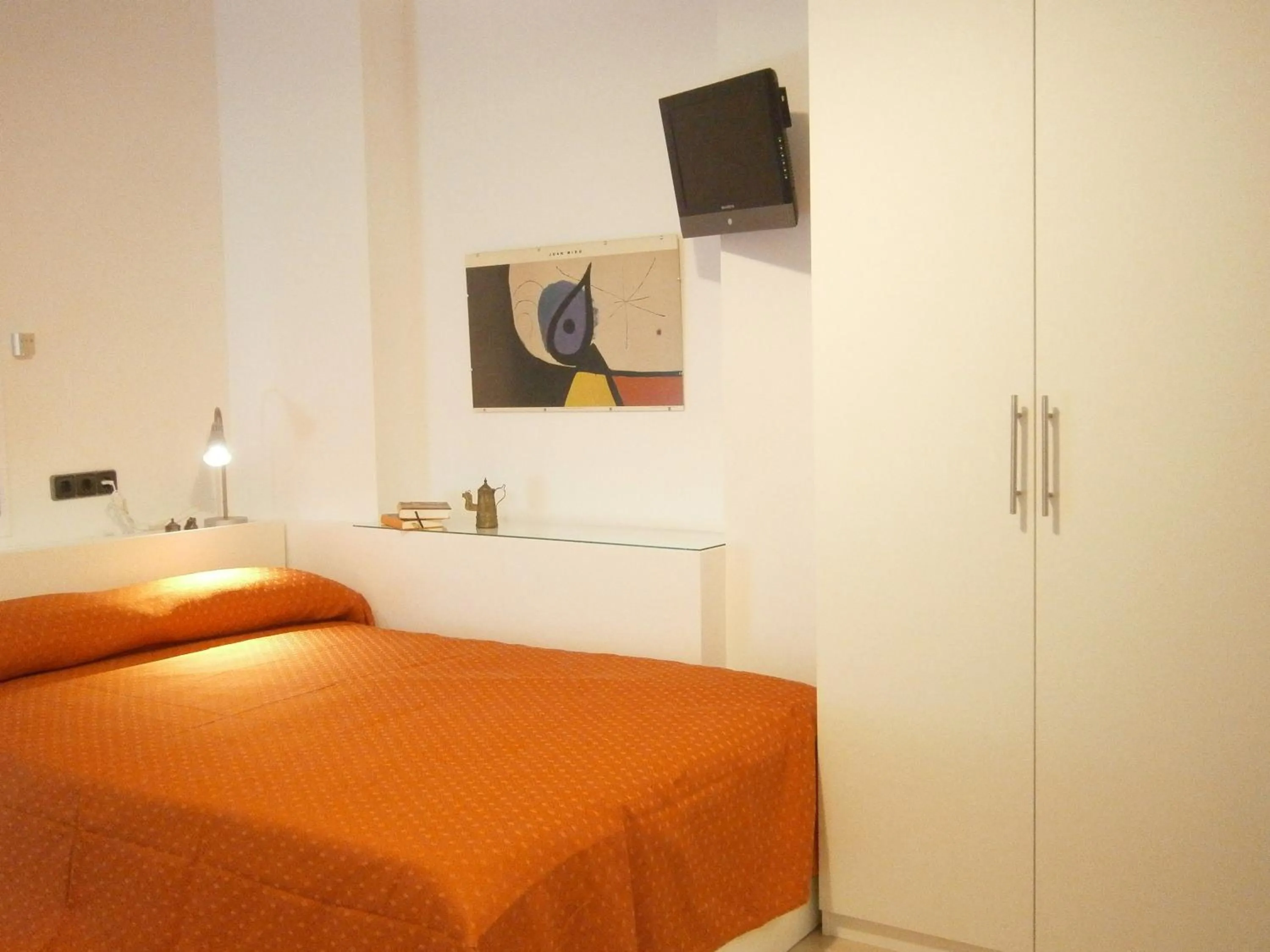Bed in Marbel Apartments