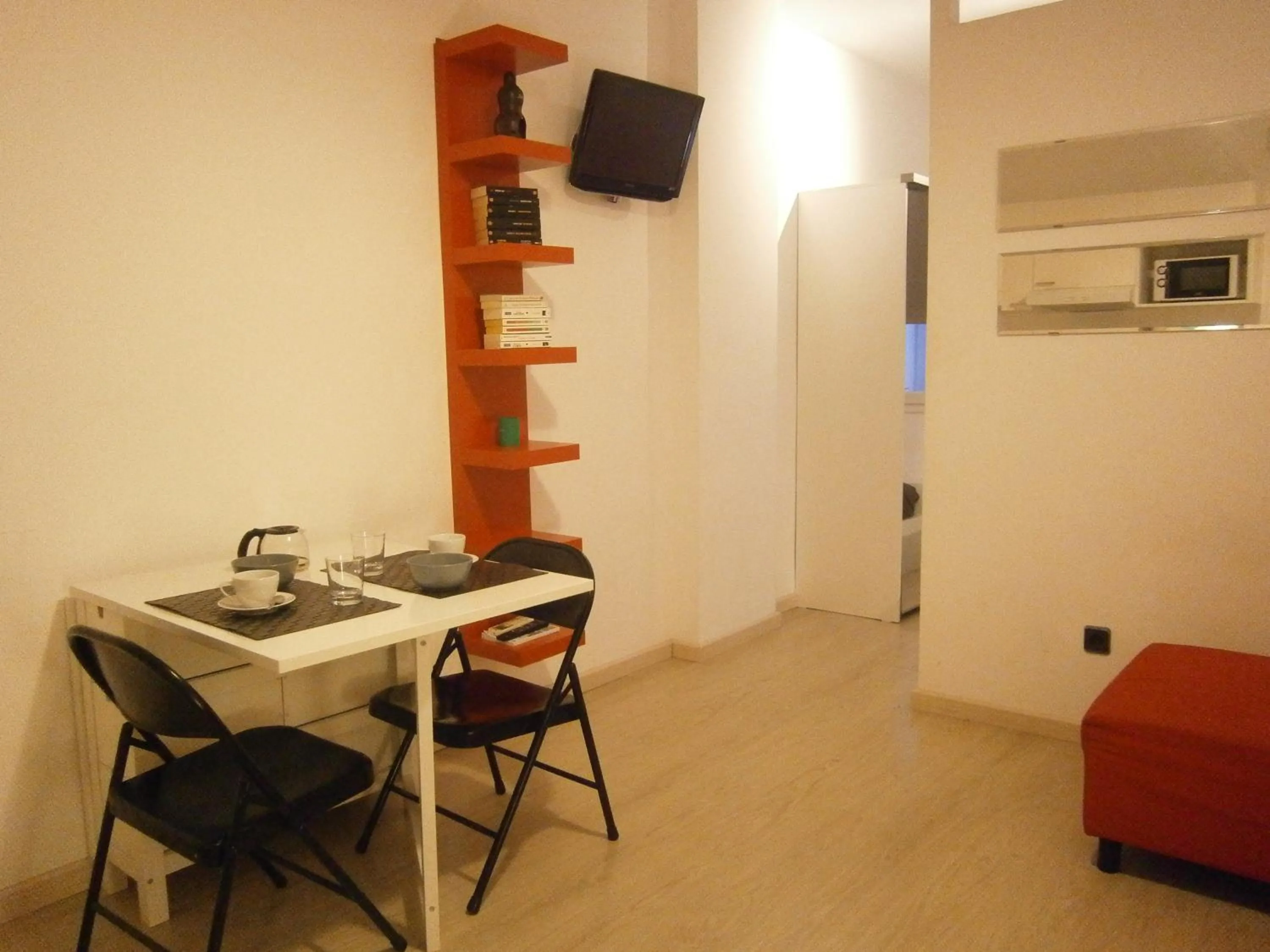 Photo of the whole room in Marbel Apartments