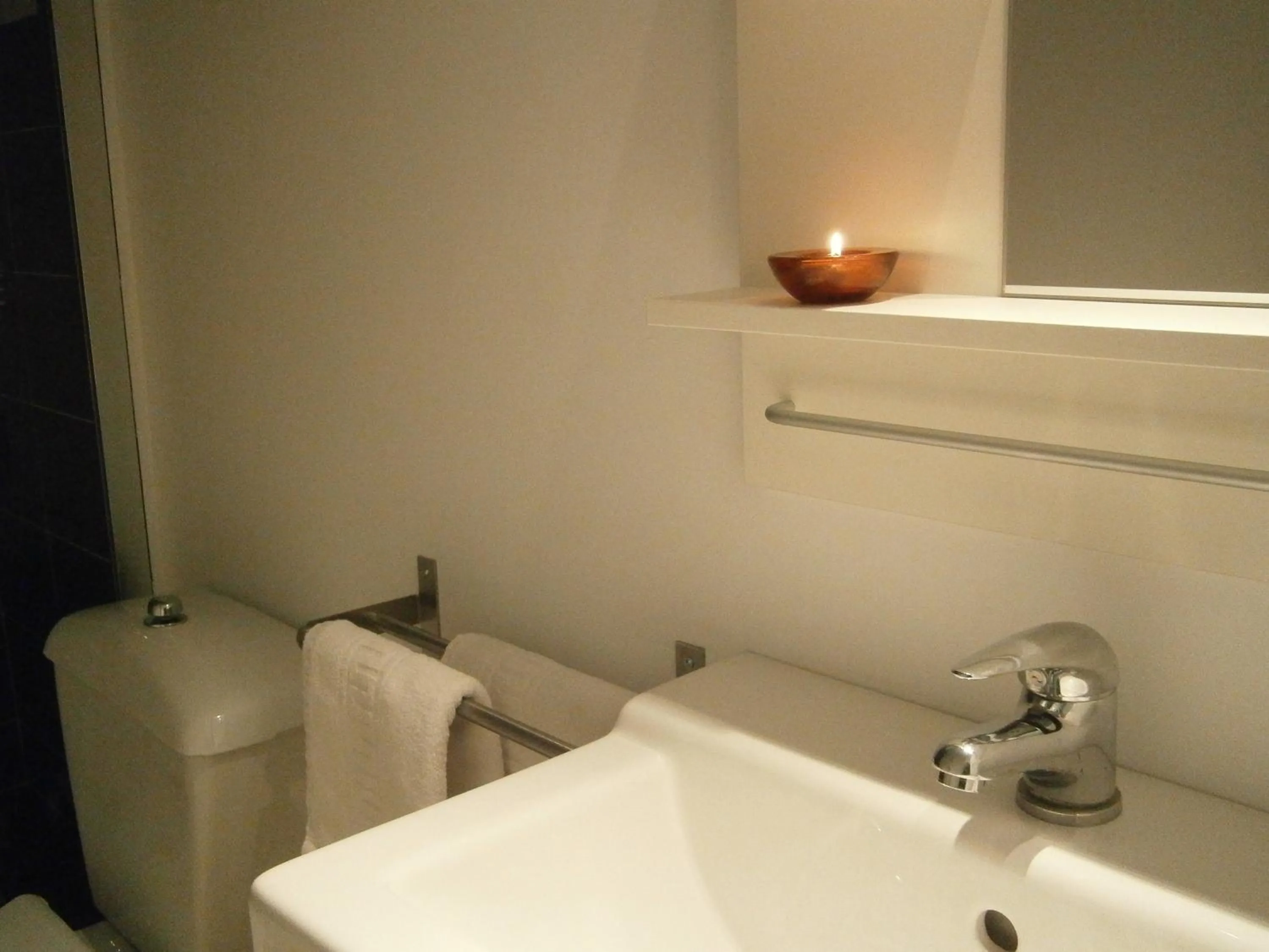 Bathroom in Marbel Apartments
