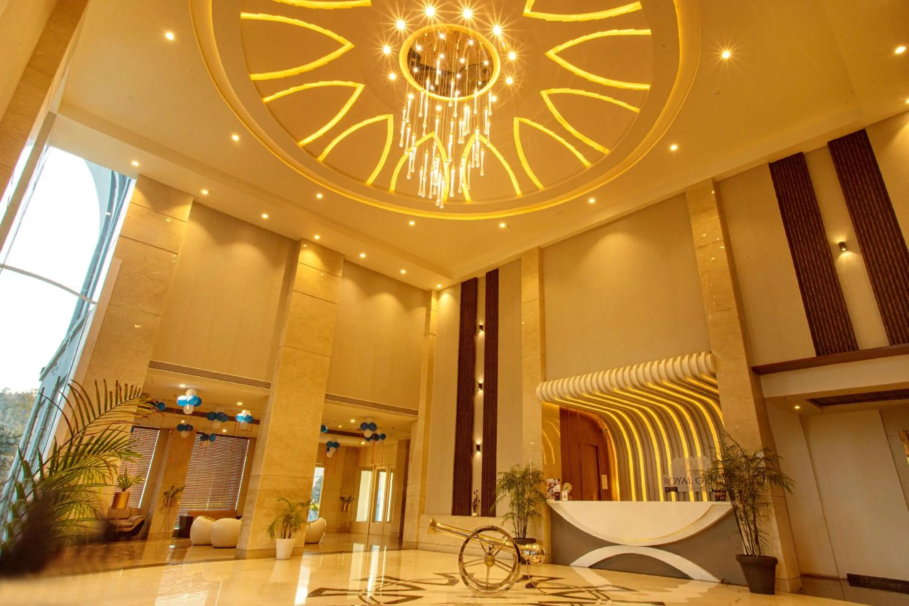 Lobby or reception in Royal Orbit