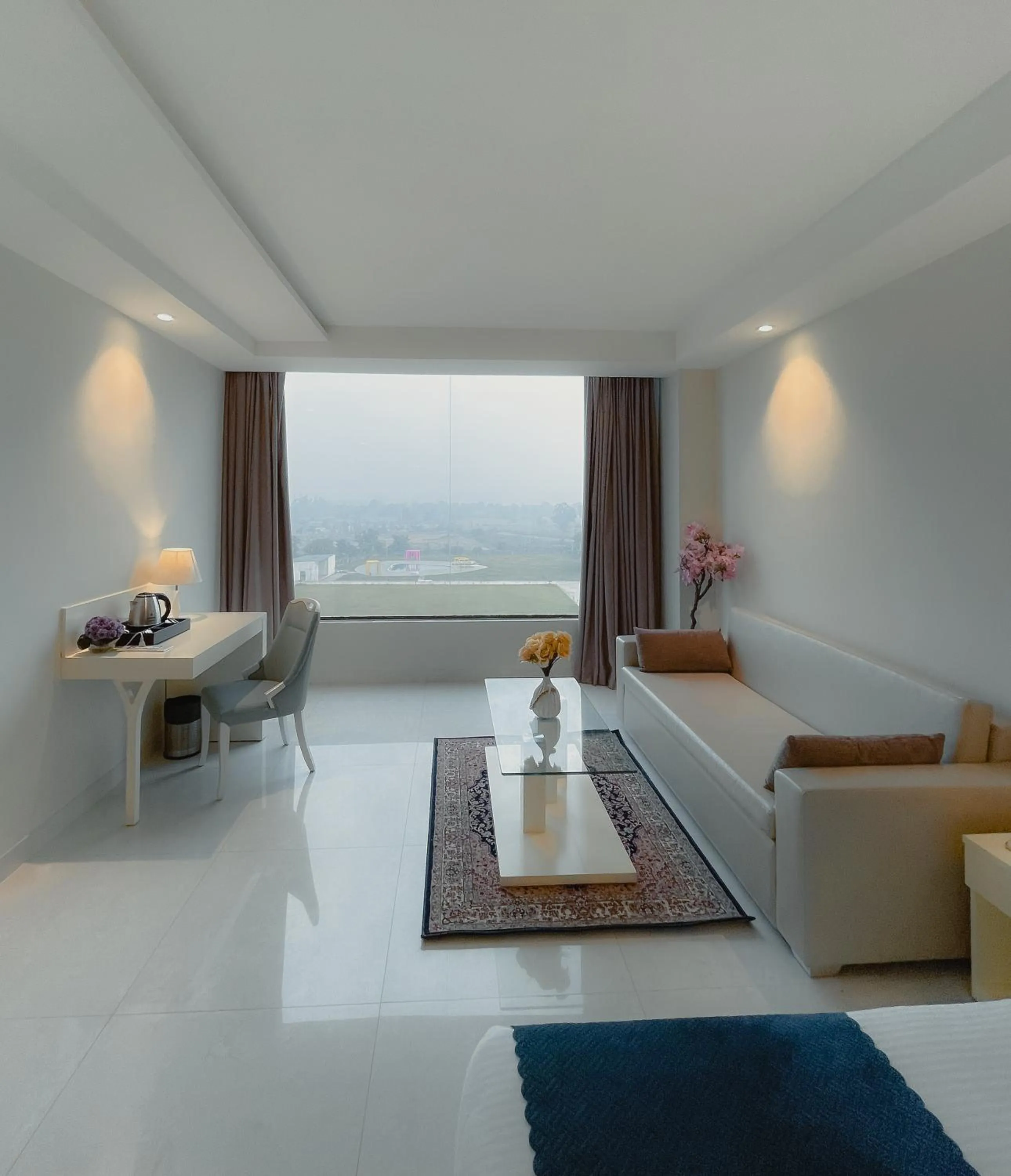 Seating area in Royal Orbit