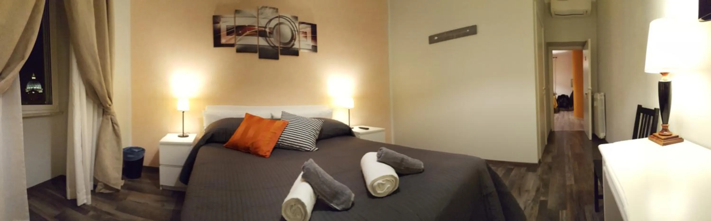 Bedroom, Bed in Luiza Vatican House