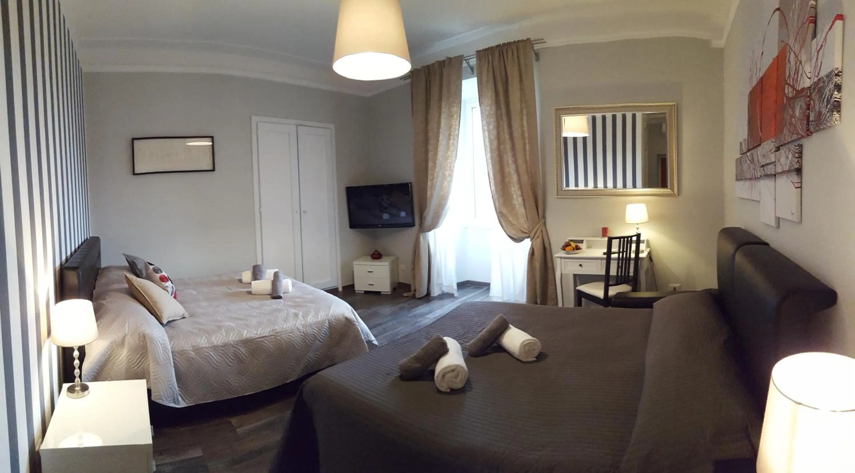 Bedroom, Bed in Luiza Vatican House