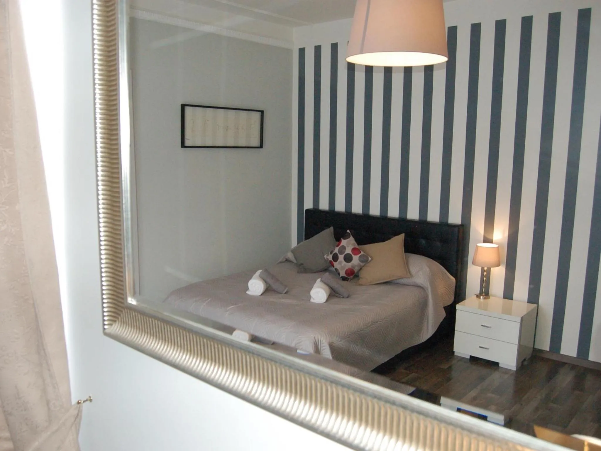 Bedroom, Bed in Luiza Vatican House