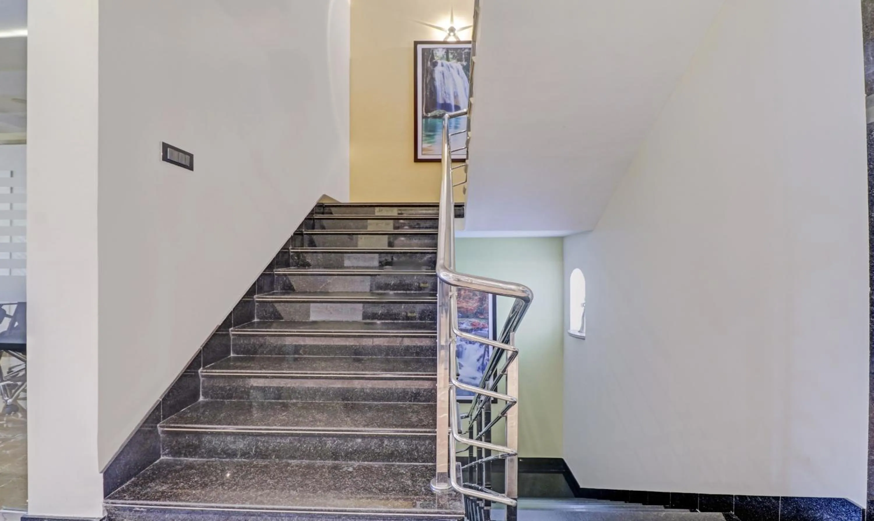 Lobby or reception in Treebo Premium Raj Vista Global Village