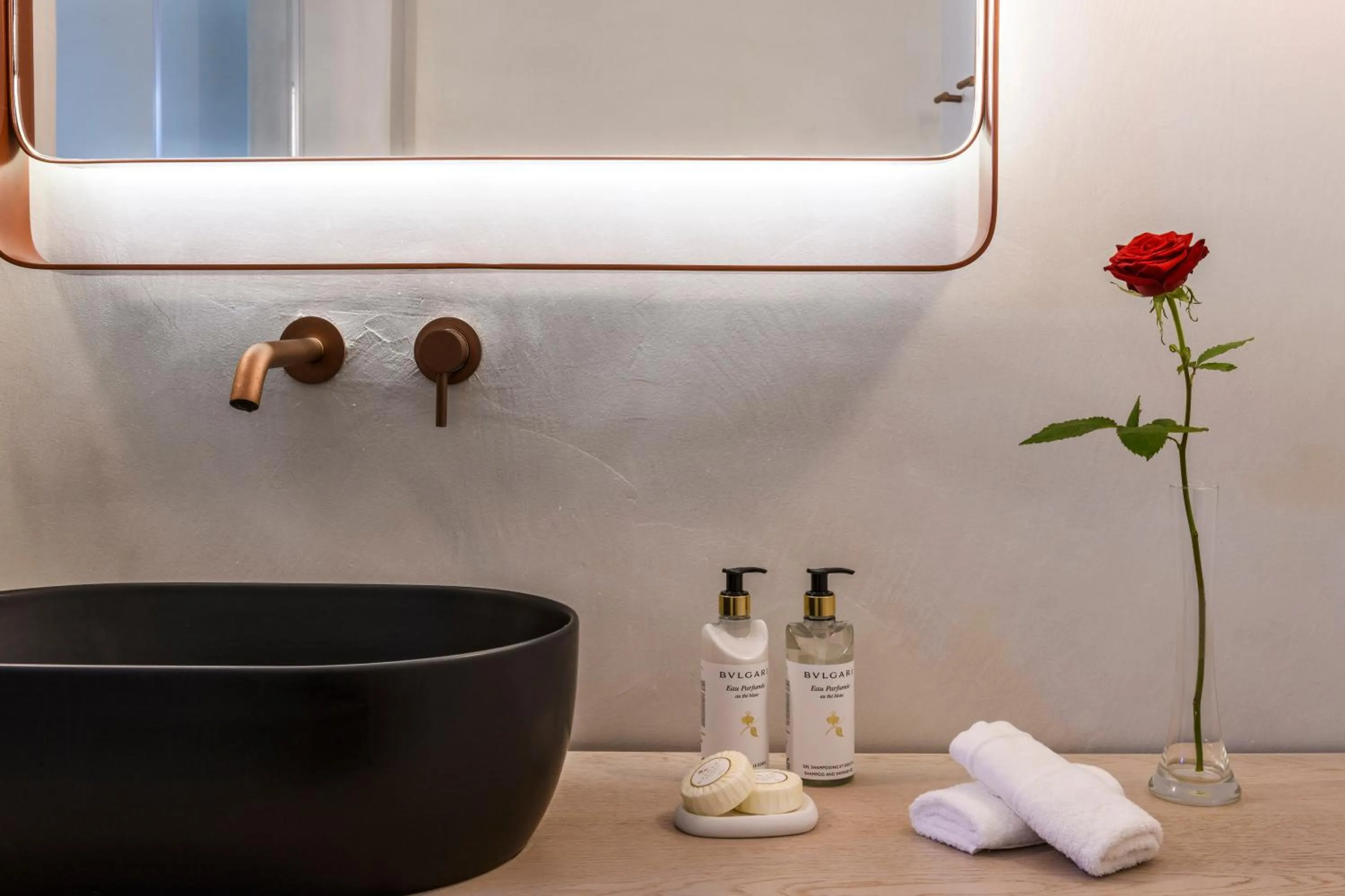 Bathroom in Mykonos Gem