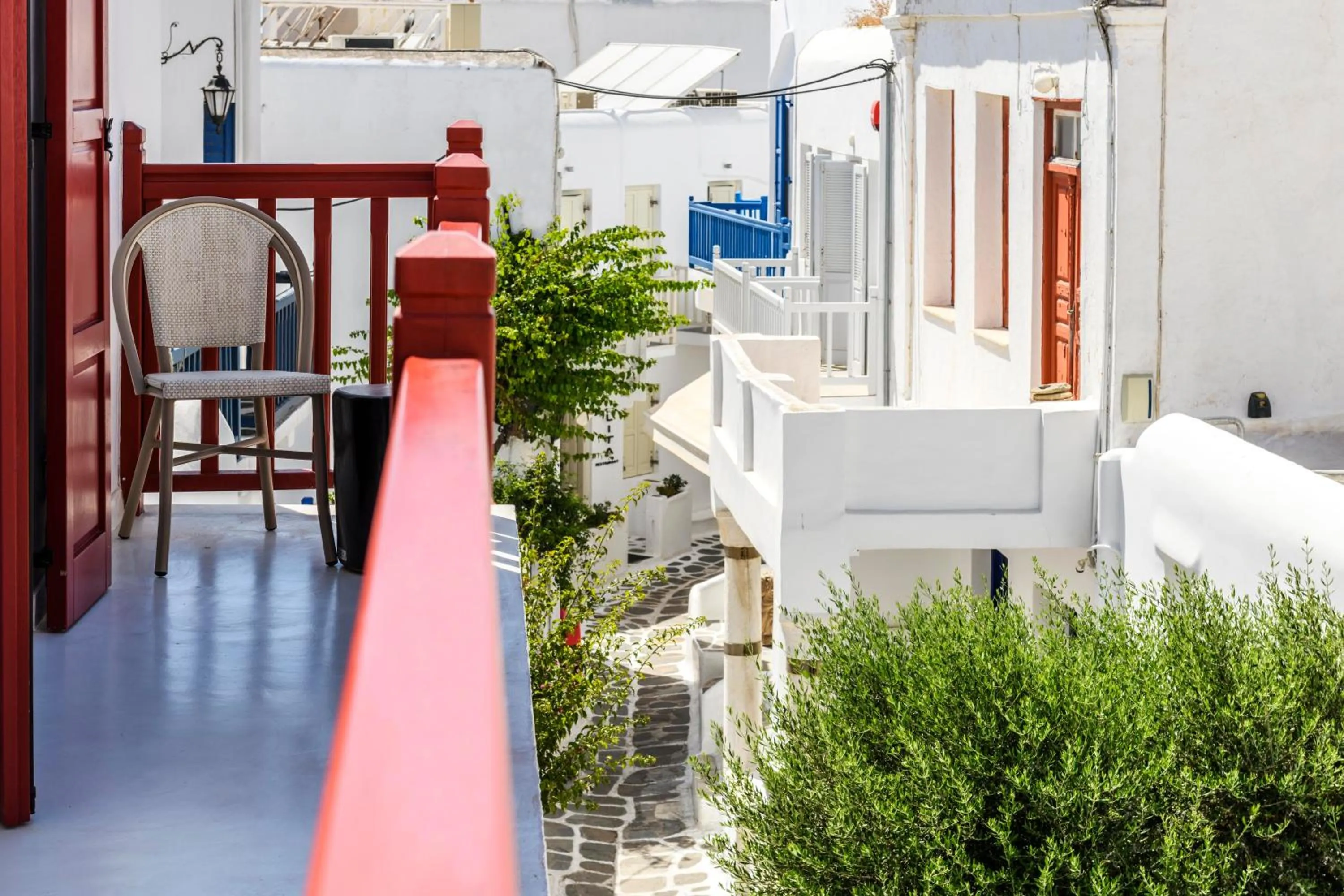 Property building in Mykonos Gem