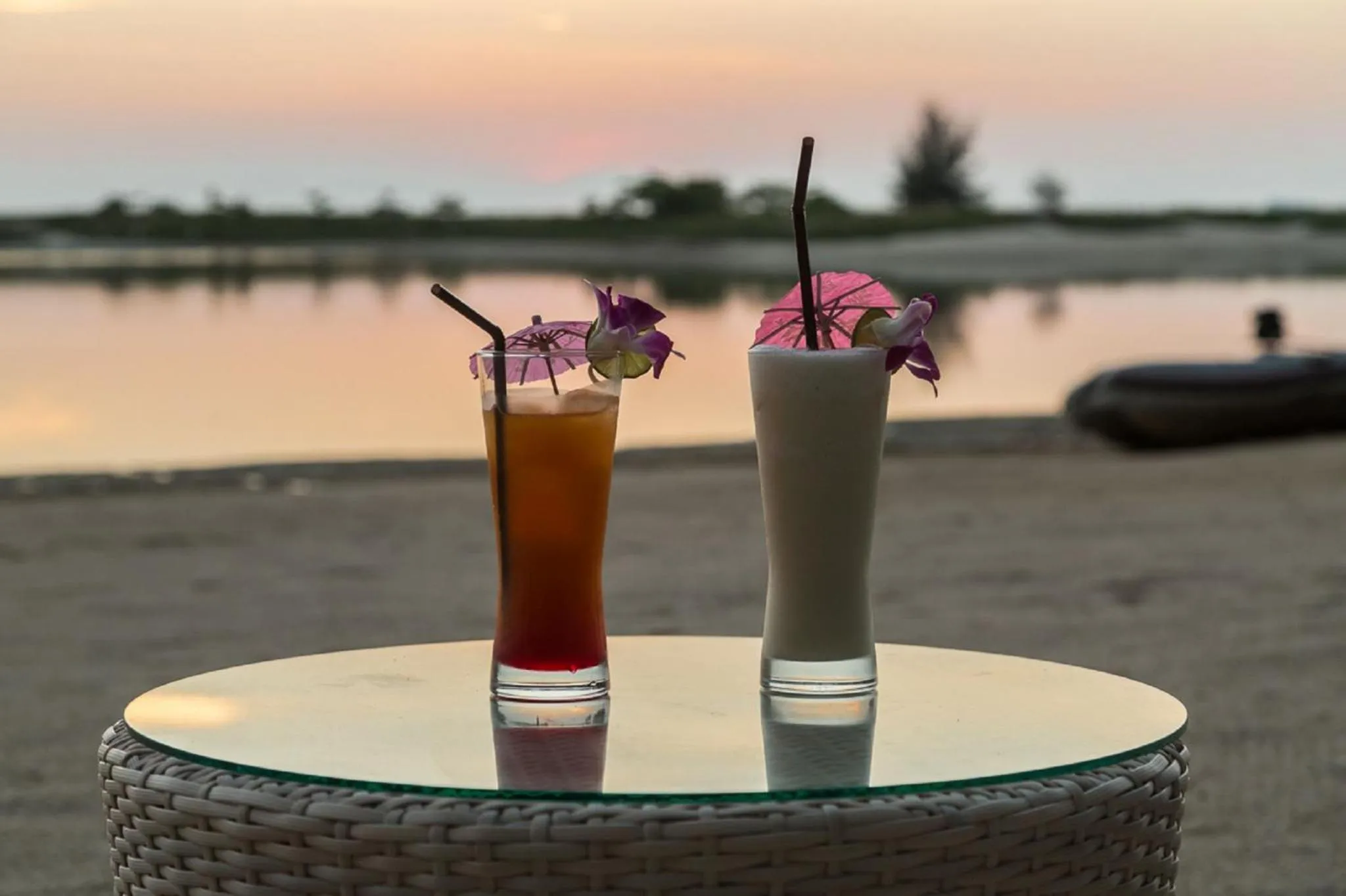 Alcoholic drinks in Angkana Bungalows adults only
