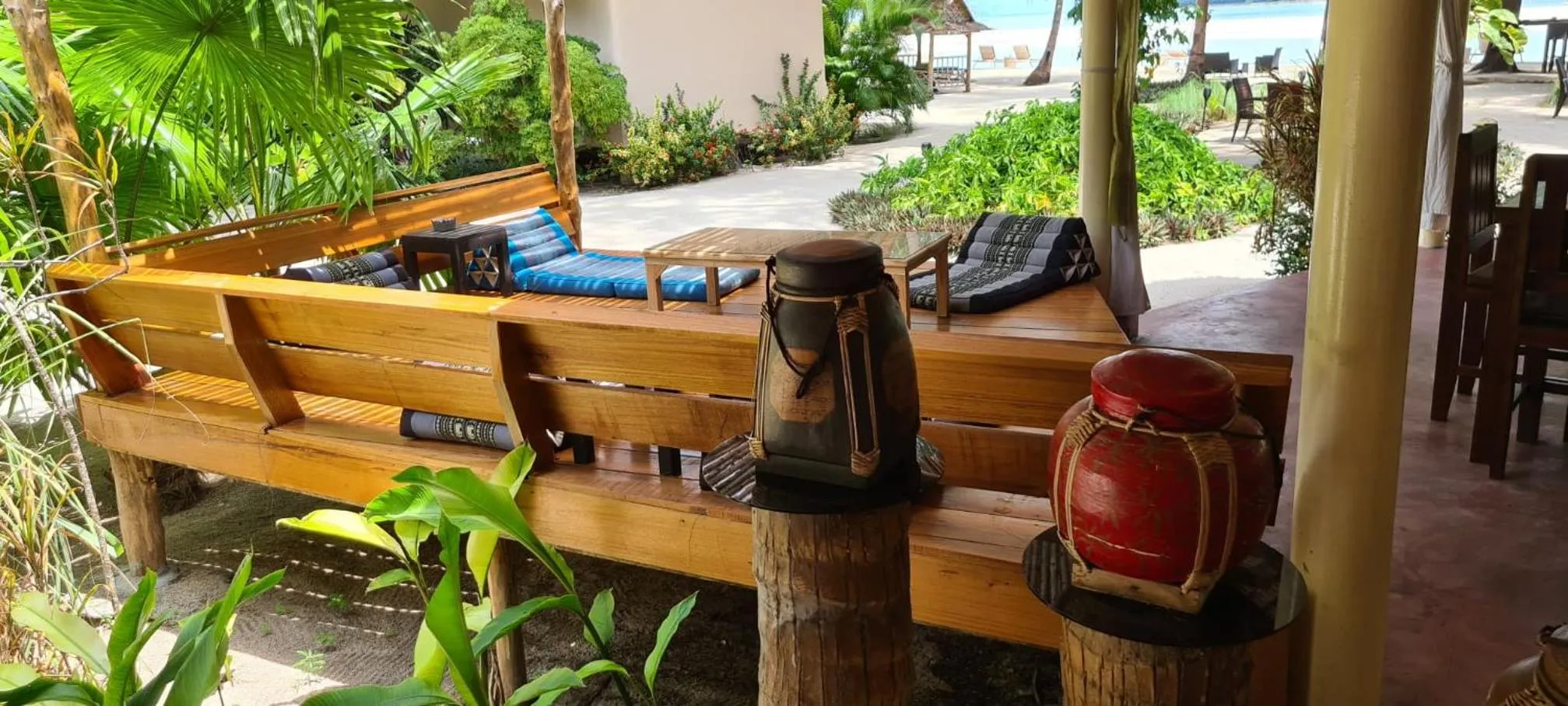 Restaurant/places to eat in Angkana Bungalows adults only