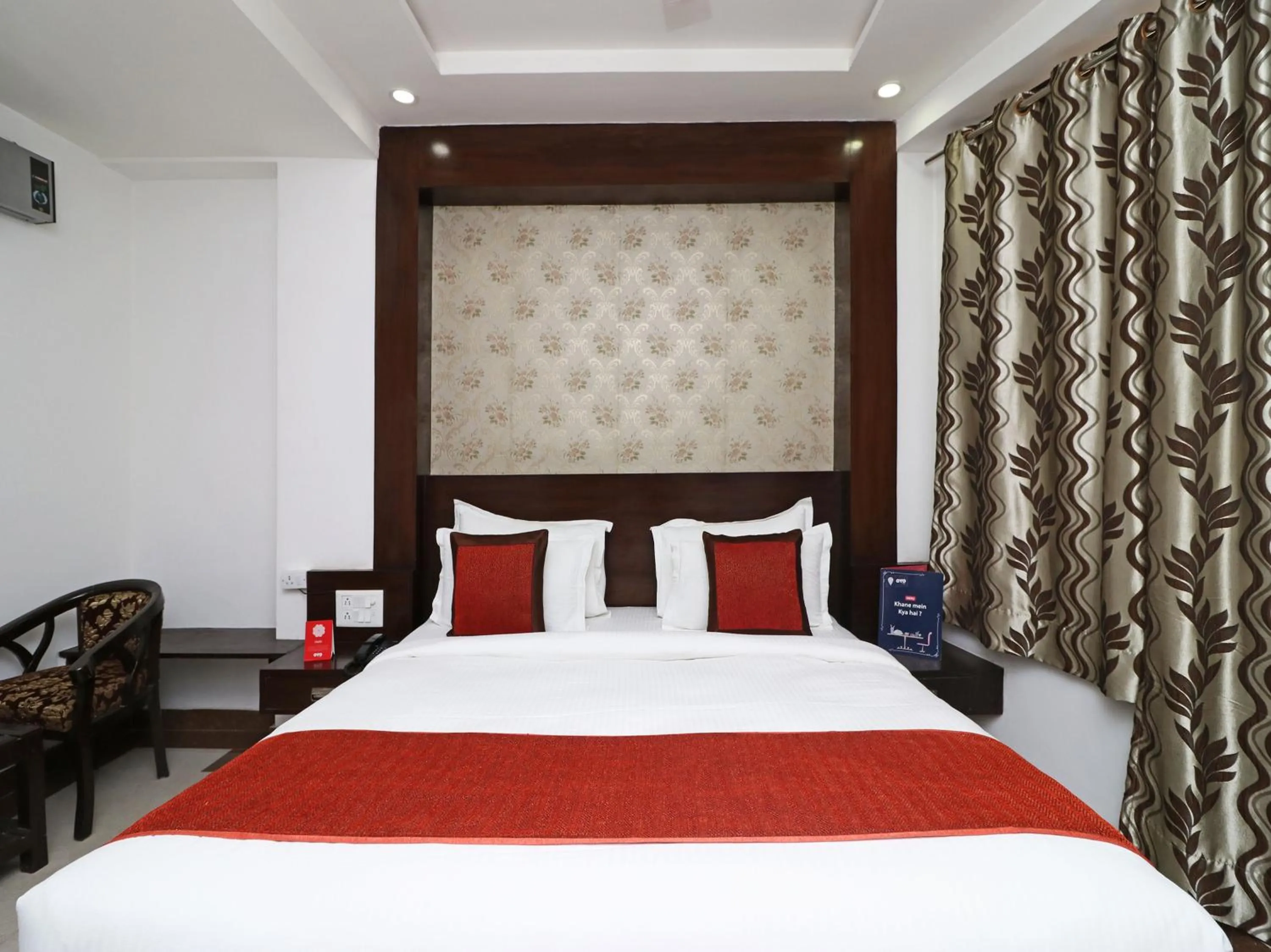 Bed in Hotel Samovar by Goyal Hoteleirs