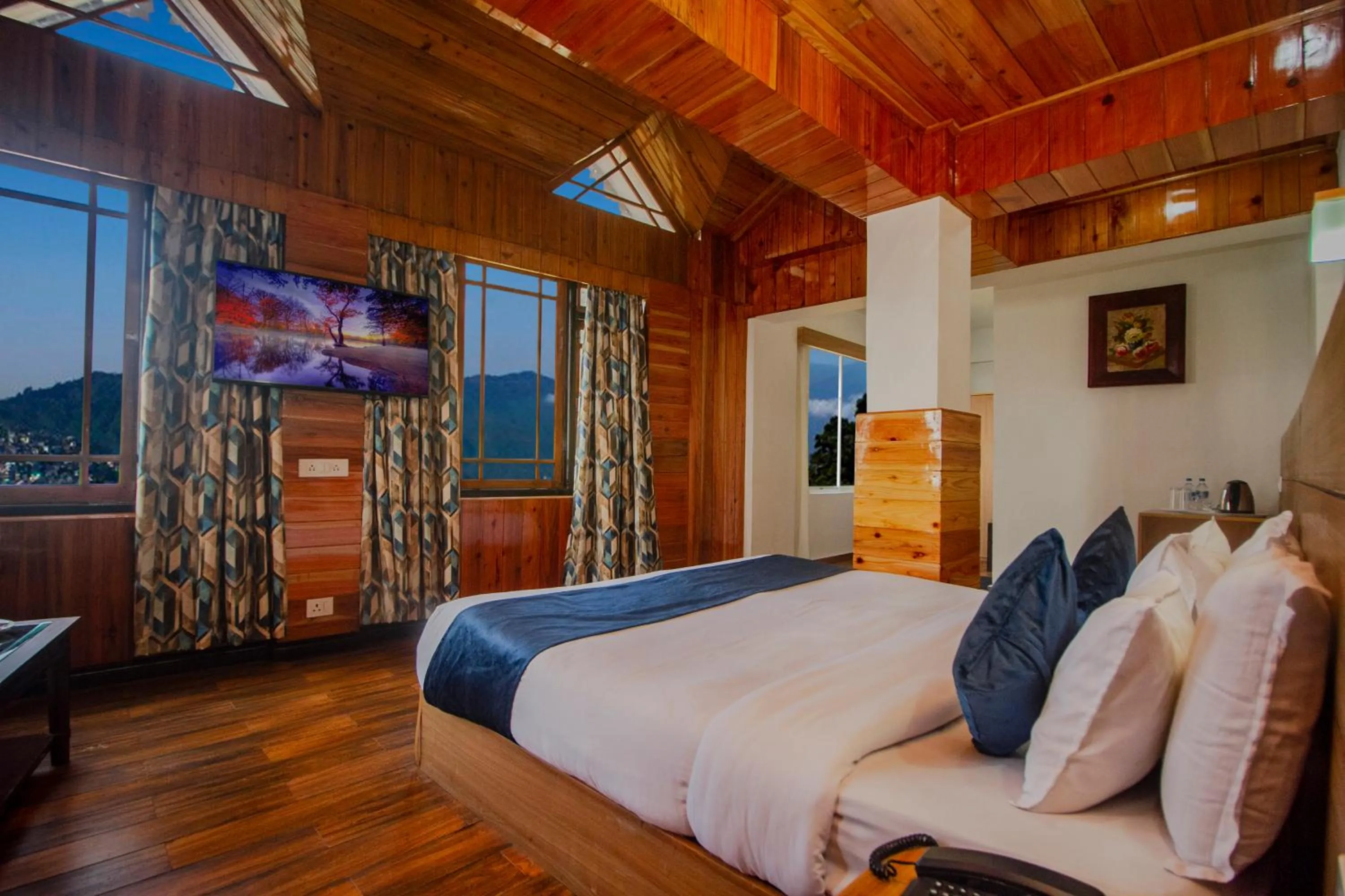 Bedroom in Central Heritage Resort & Spa Formerly Fortune ITC Resort