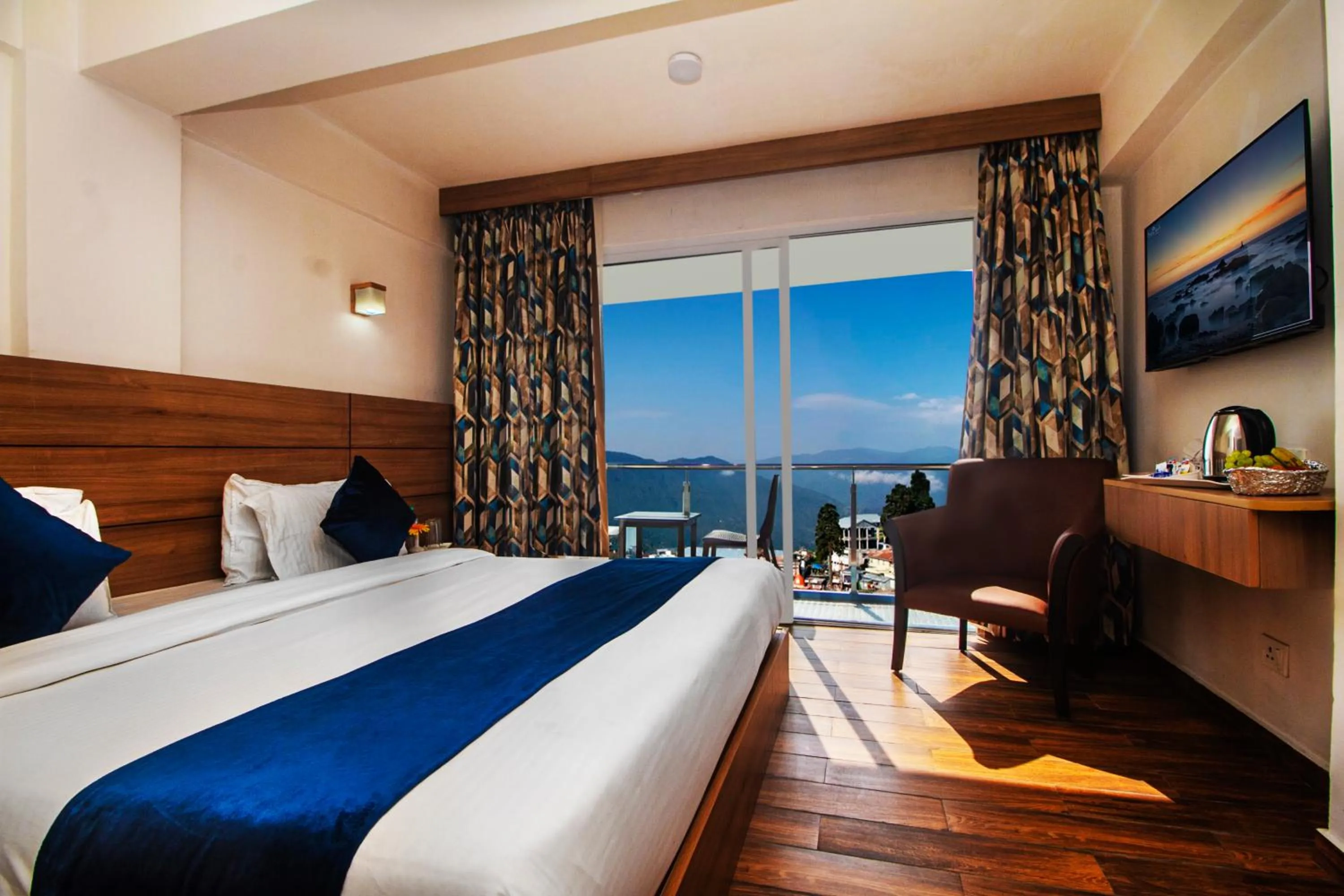 Bedroom in Central Heritage Resort & Spa Formerly Fortune ITC Resort