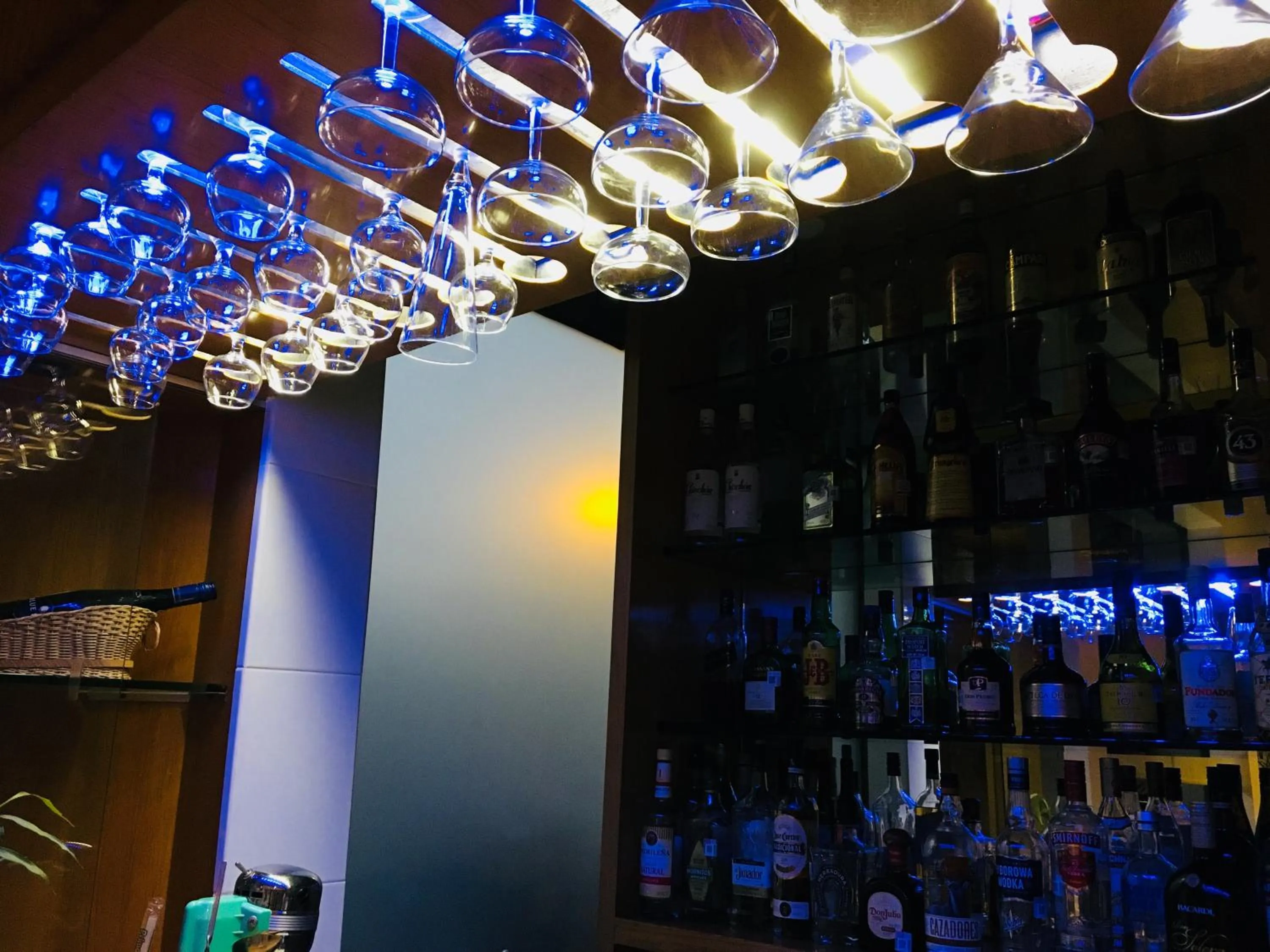 Restaurant/places to eat in Hotel Harare