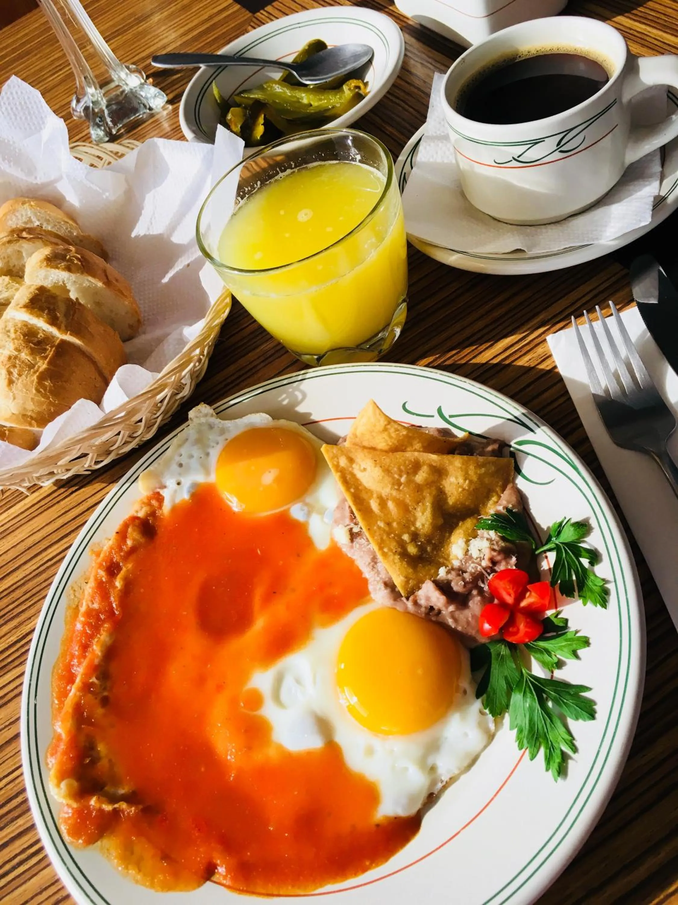 Restaurant/places to eat in Hotel Harare